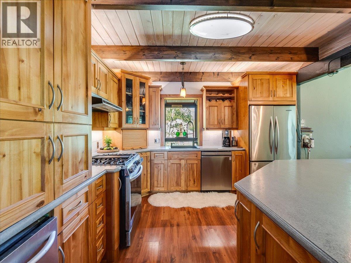 2809 Slocan Valley West Road Property Photo 38