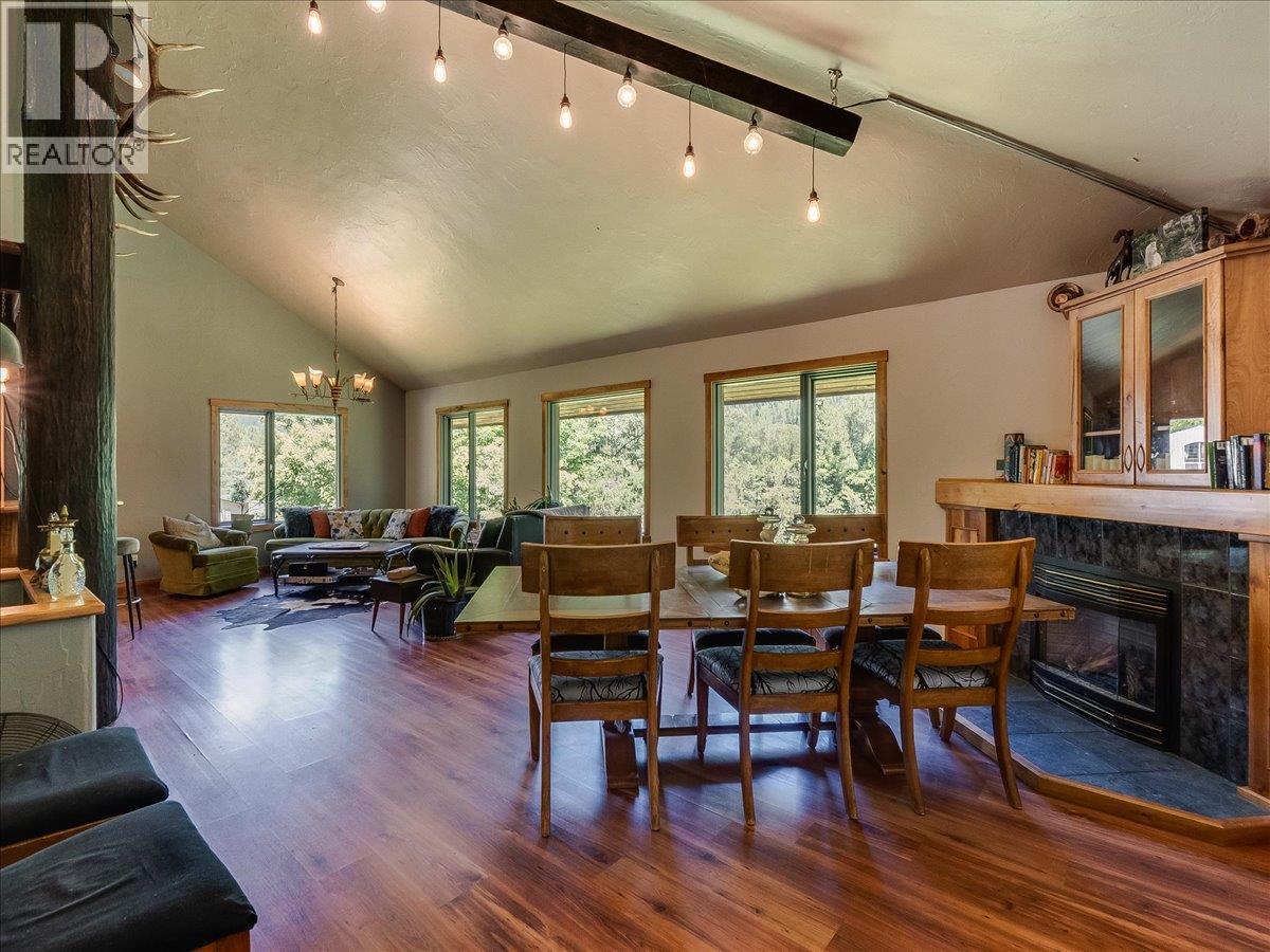 2809 Slocan Valley West Road Property Photo 45