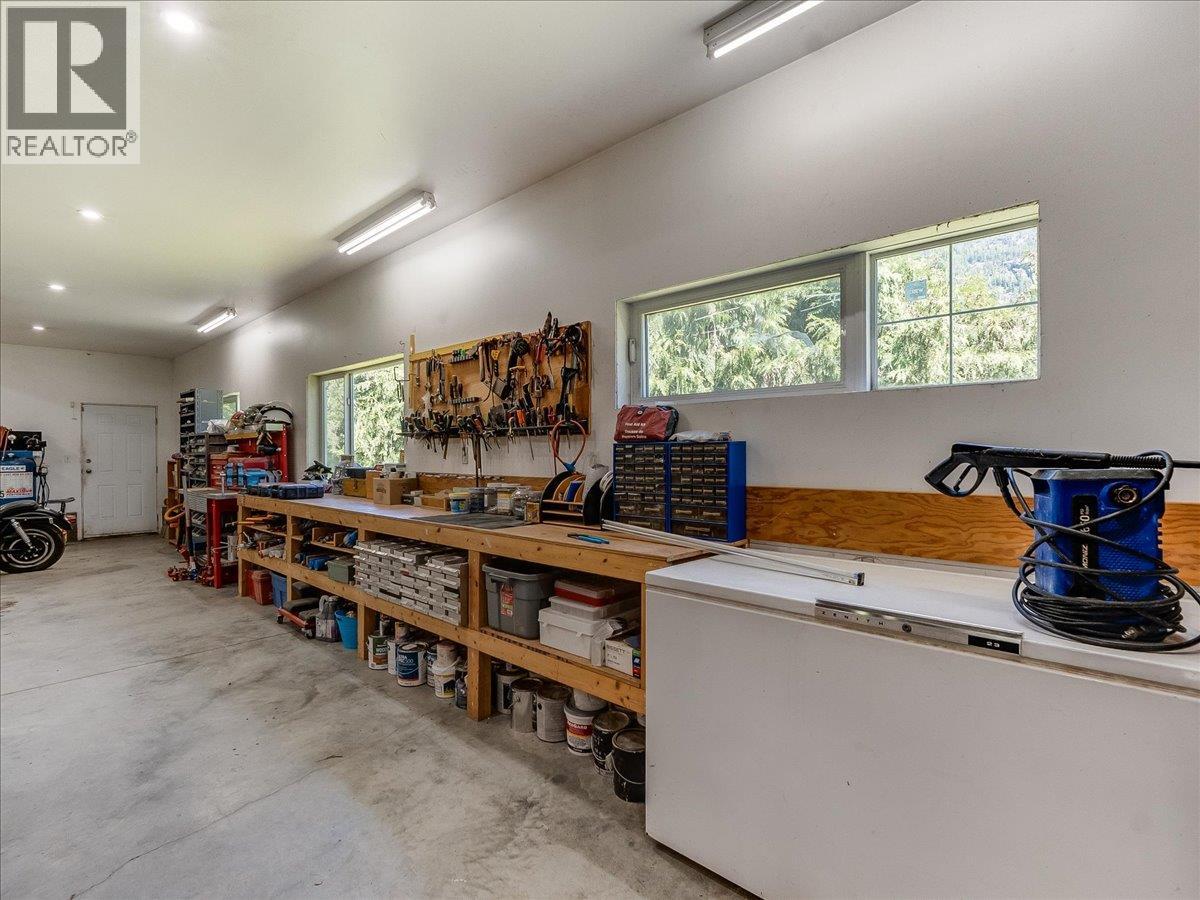 2809 Slocan Valley West Road Property Photo 64