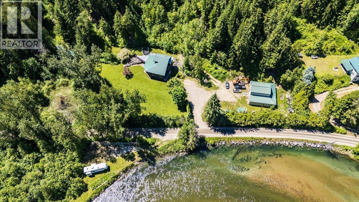 2809 Slocan Valley West Road Property Photo 75