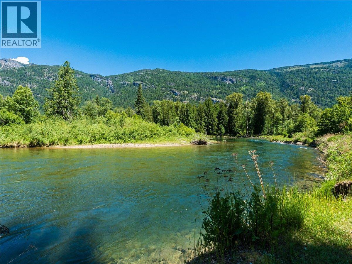 2809 Slocan Valley West Road Property Photo 79