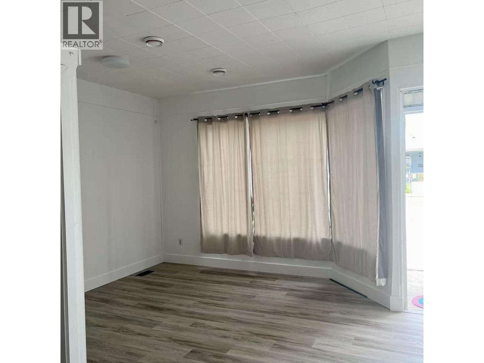 600 Wade Avenue W Property Photo 24