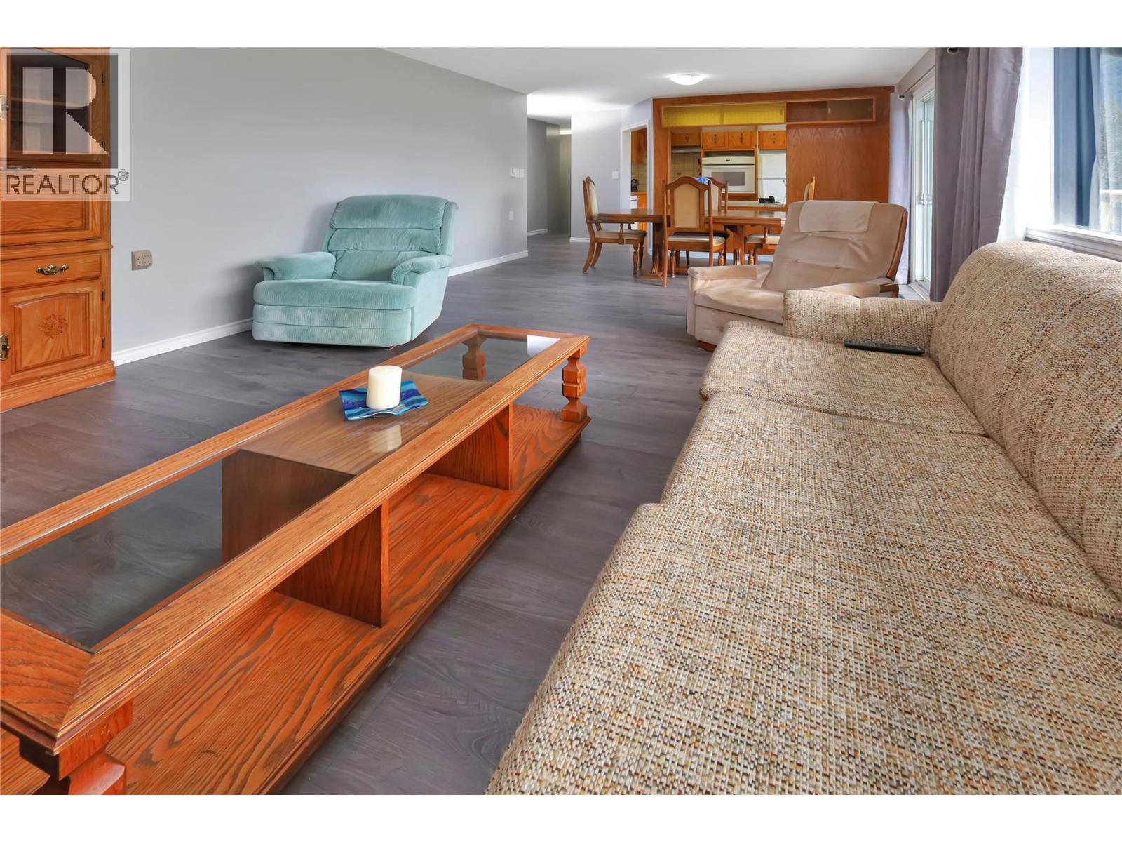 3526 Island Pond Road Property Photo 11