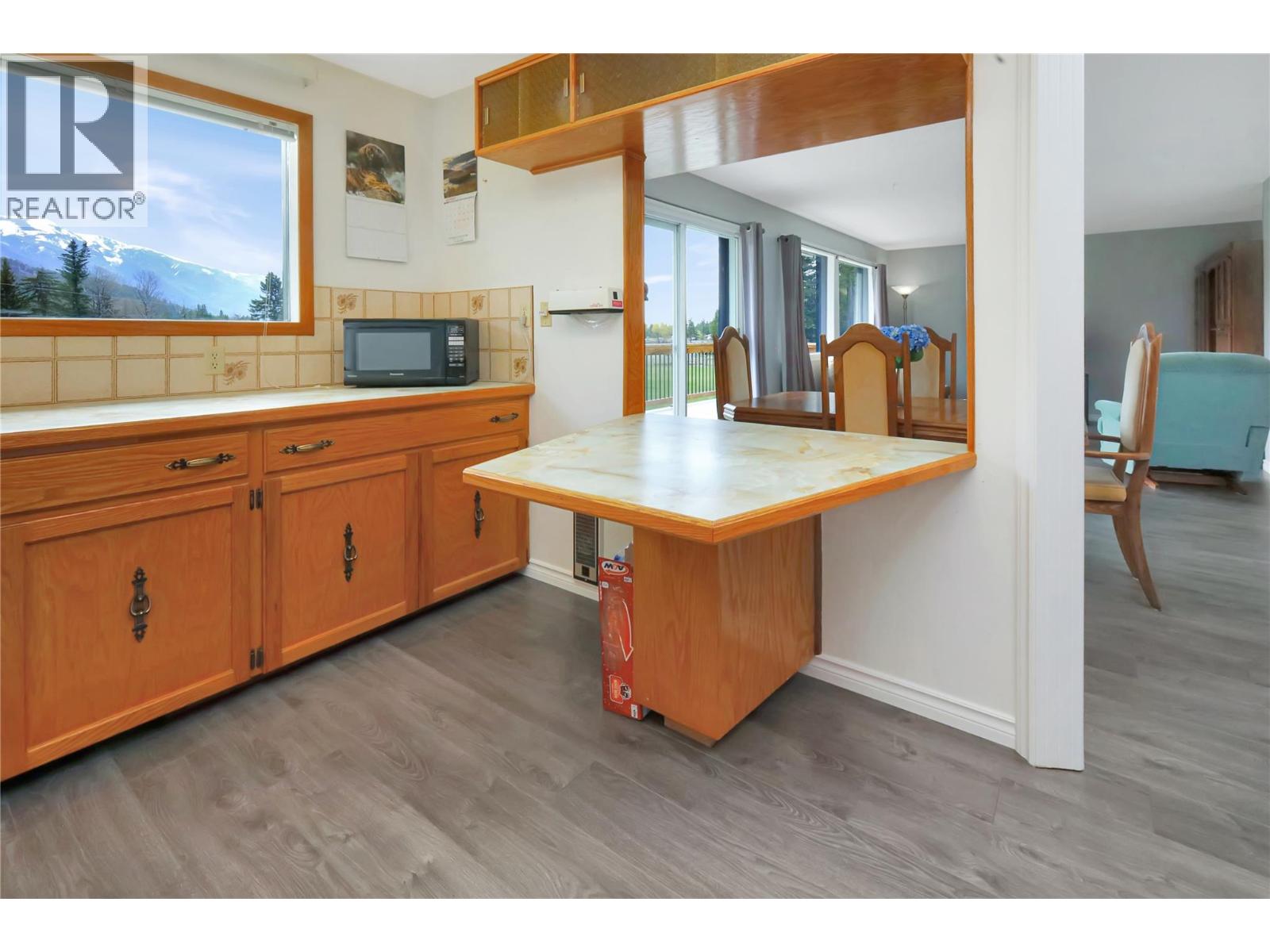 3526 Island Pond Road Property Photo 15