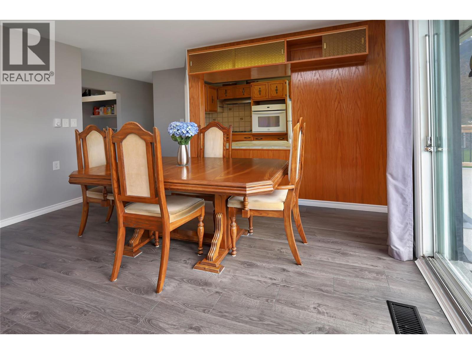 3526 Island Pond Road Property Photo 16