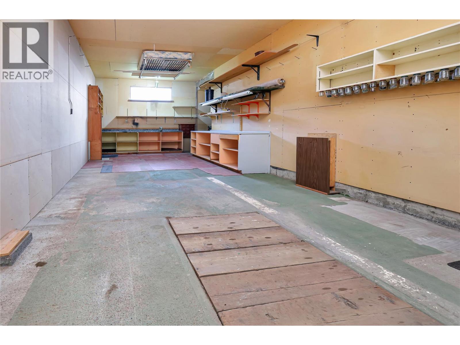 3526 Island Pond Road Property Photo 47