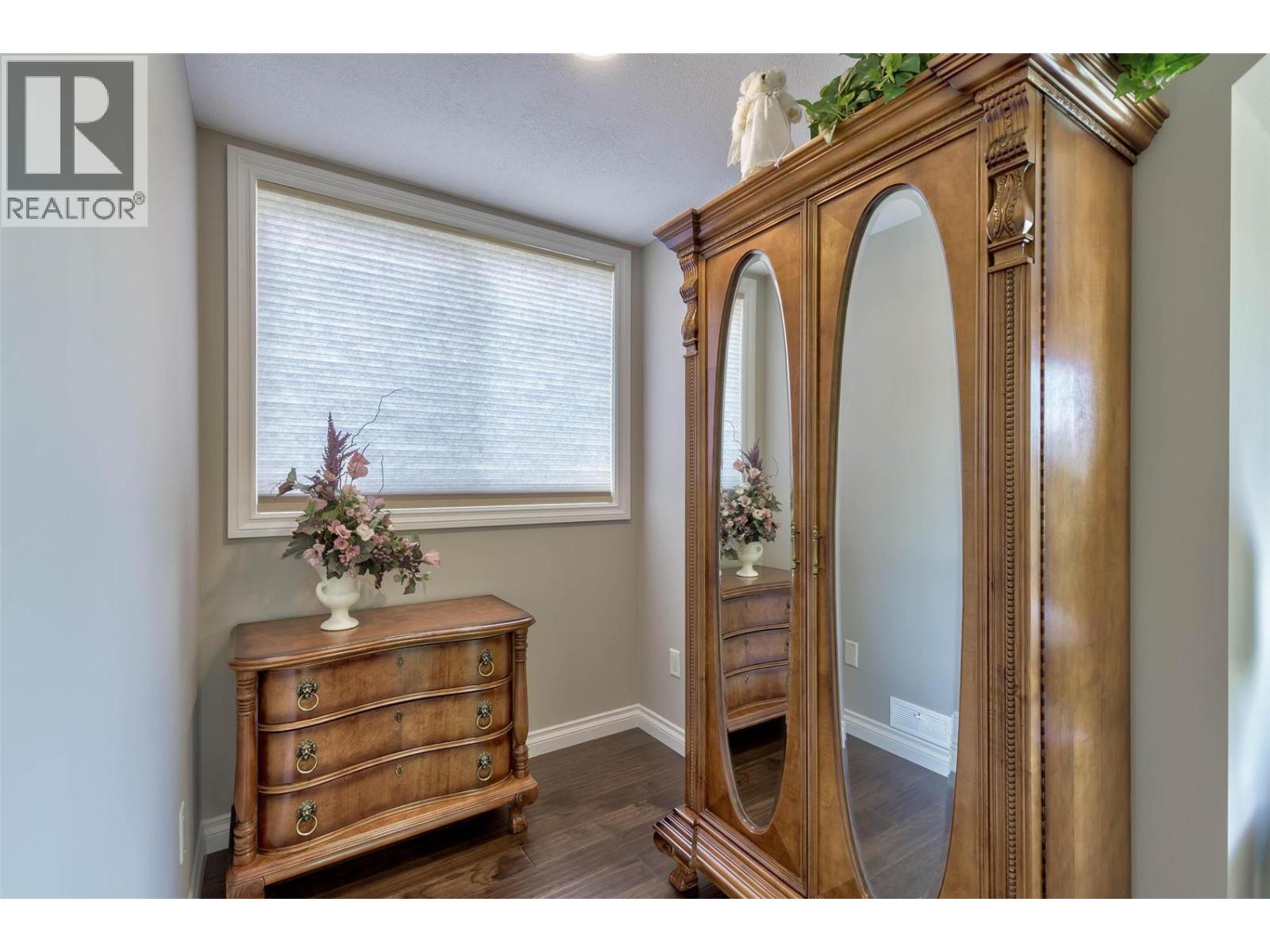 15829 Greenhow Road Property Photo 25