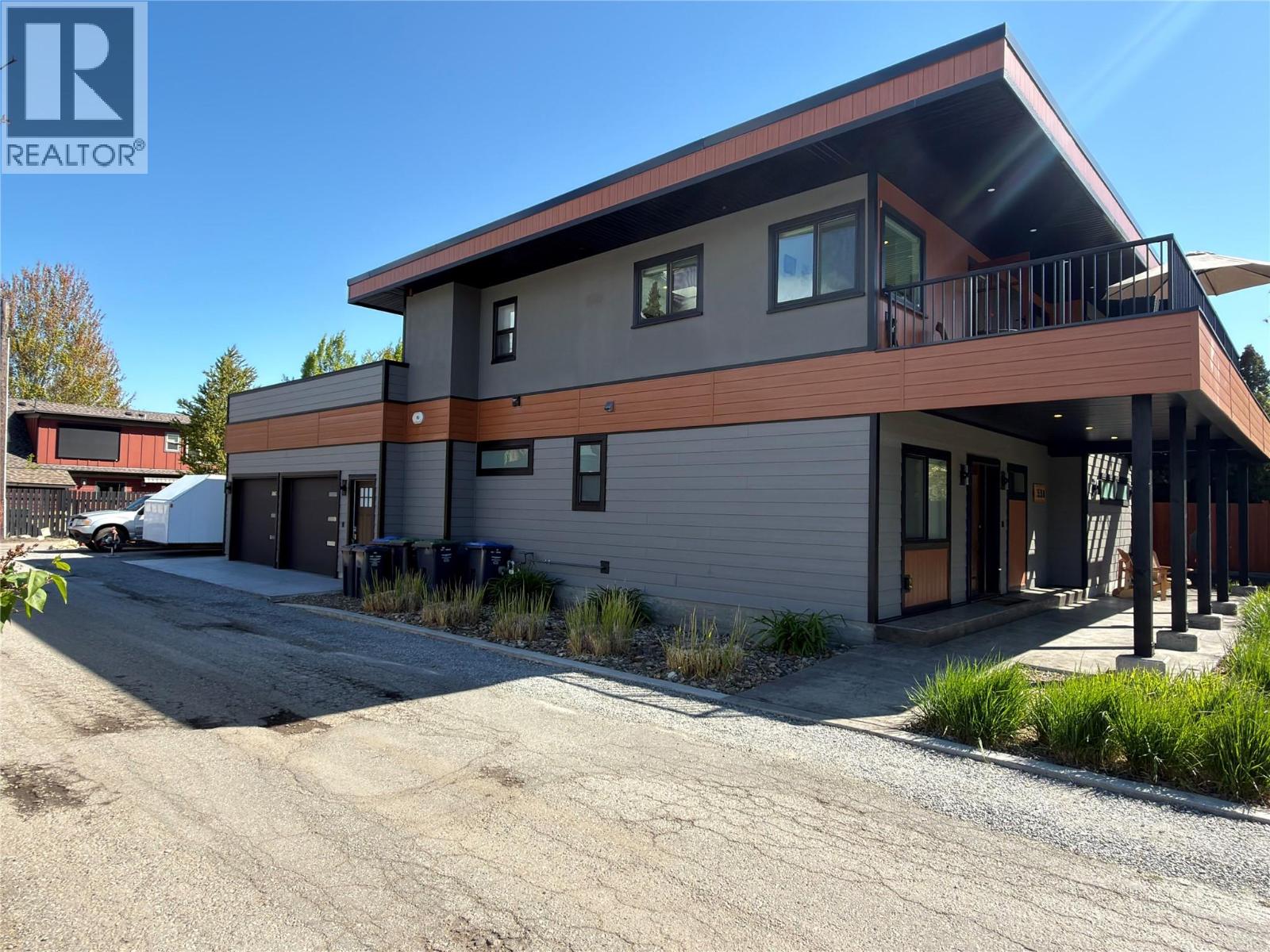 338 Burne Avenue Property Photo 6