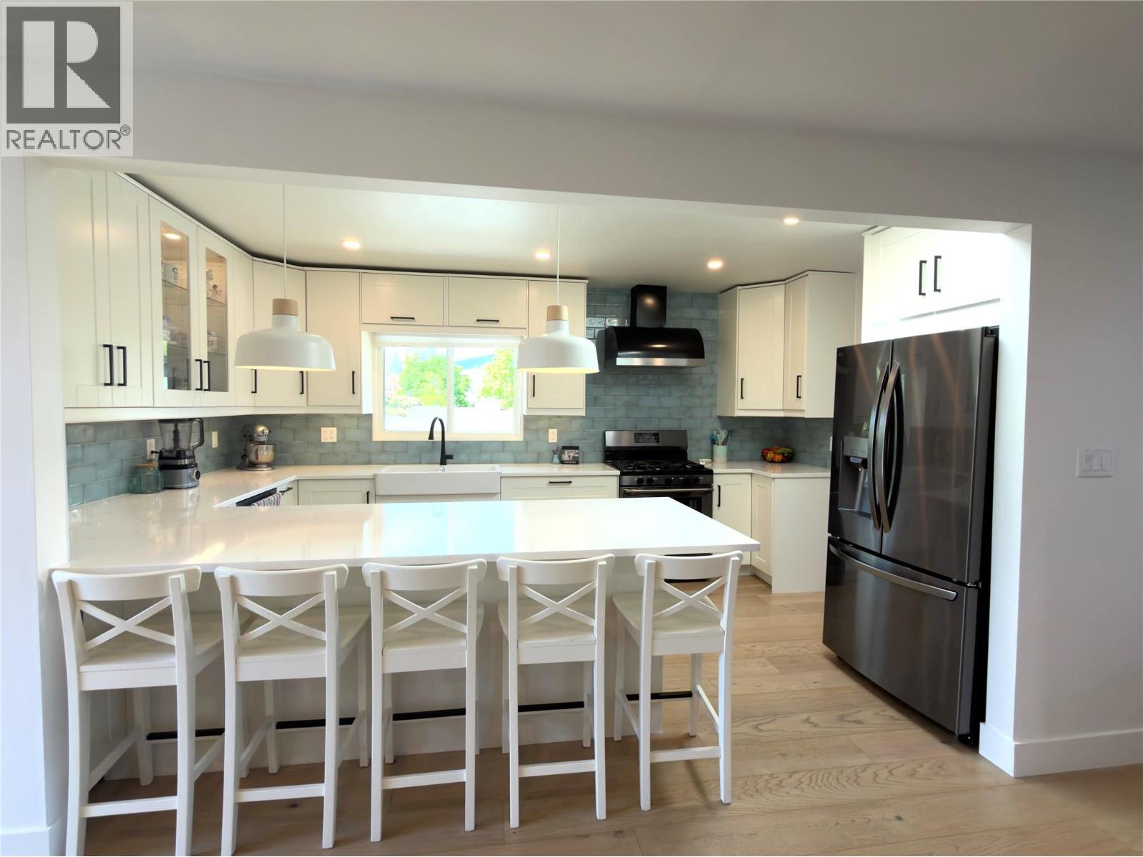 338 Burne Avenue Property Photo 23
