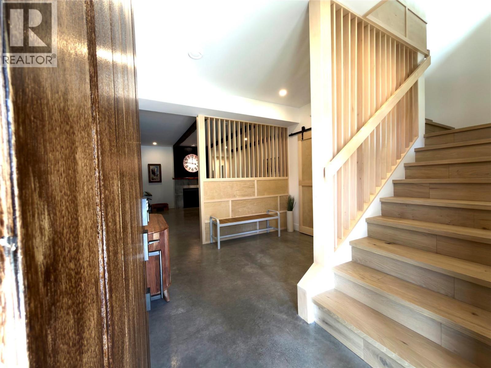338 Burne Avenue Property Photo 46