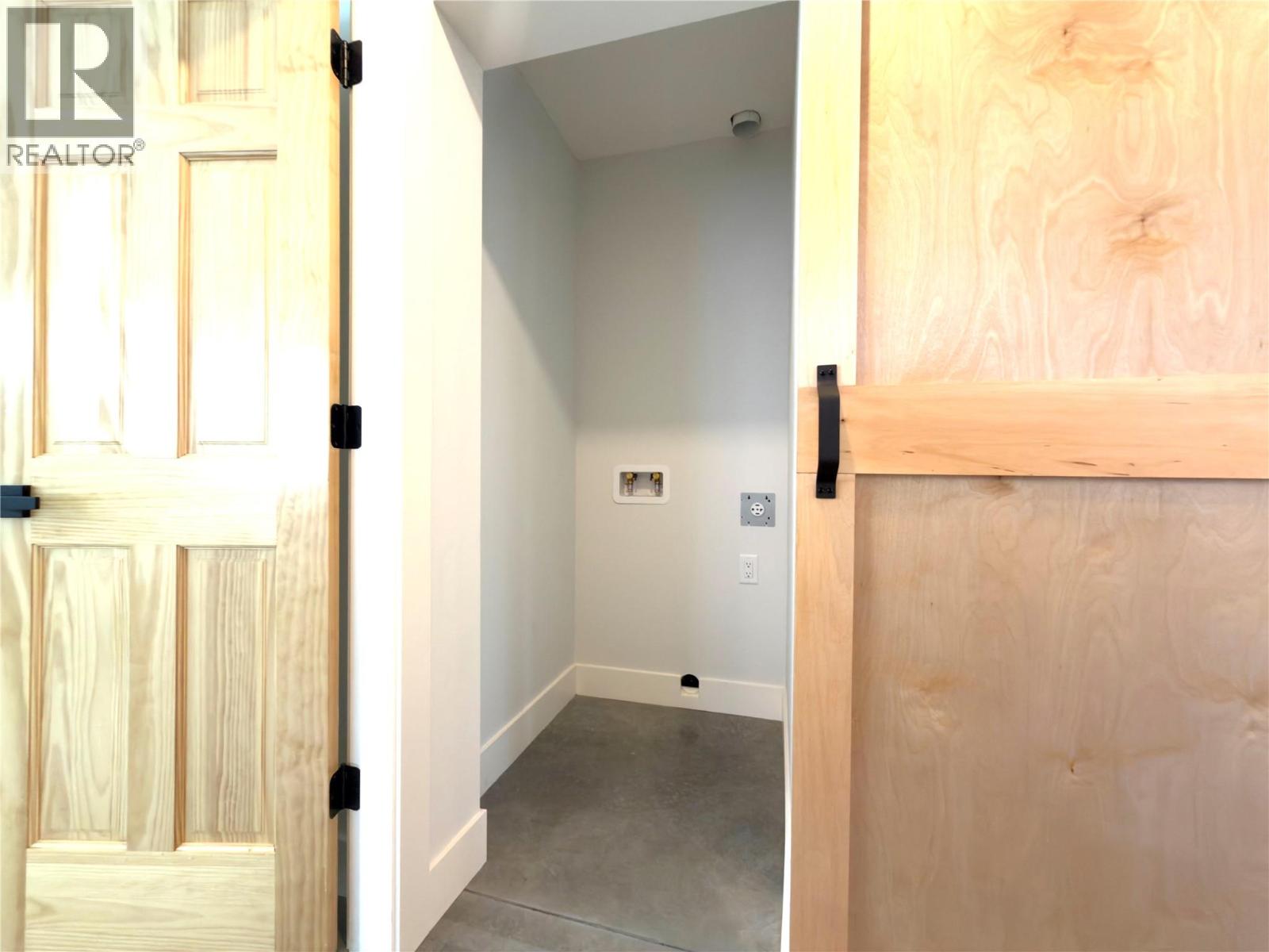 338 Burne Avenue Property Photo 68