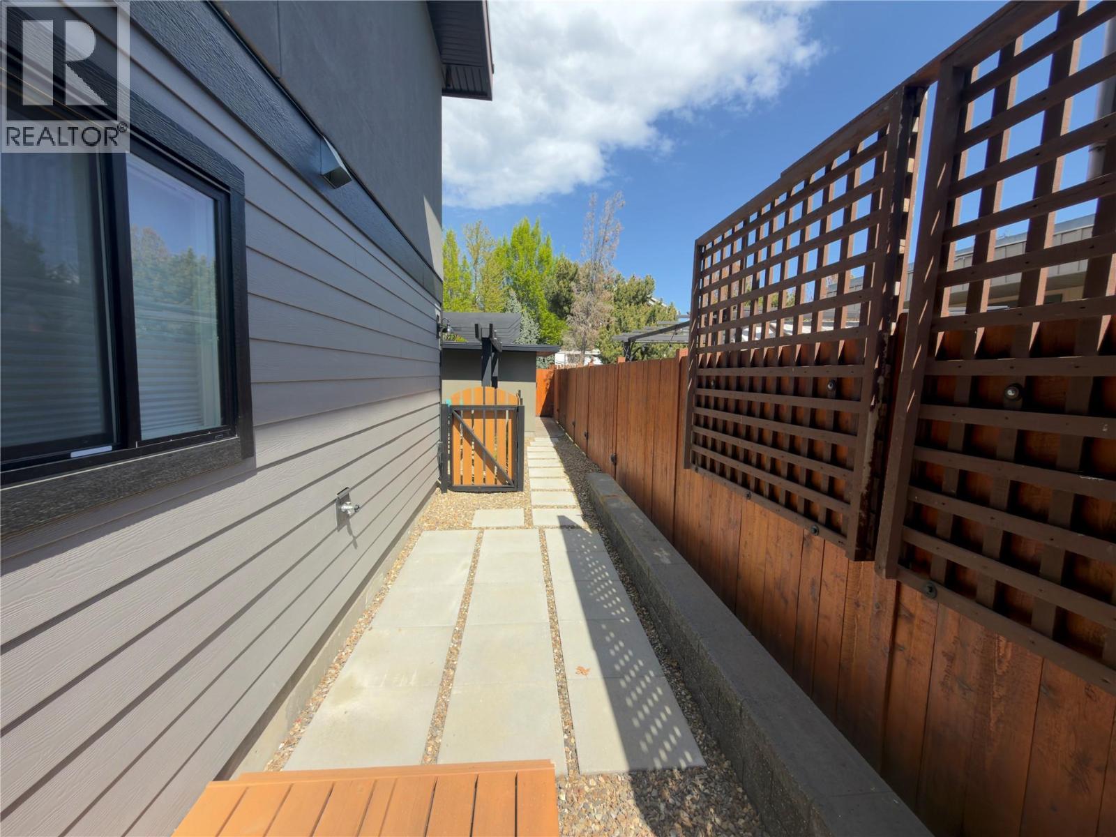 338 Burne Avenue Property Photo 70