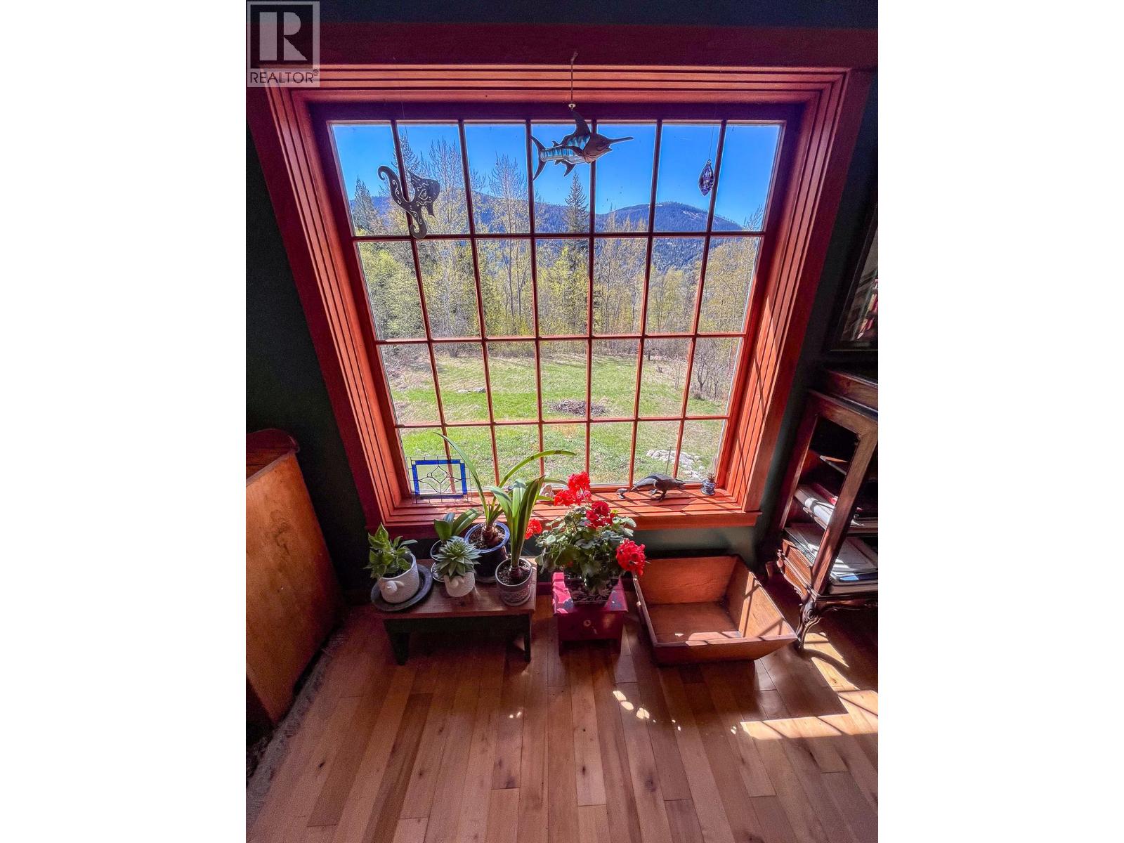 395 Boven Road Property Photo 29