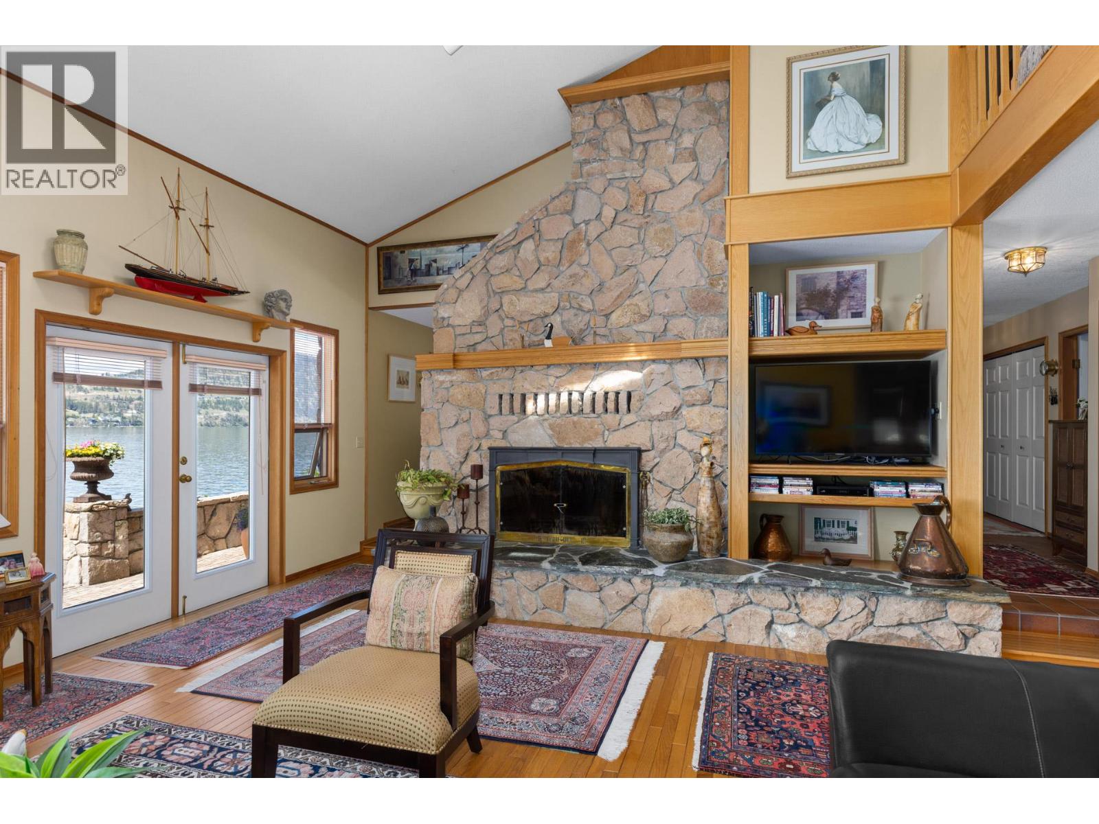 9222 Smith Road Property Photo 10