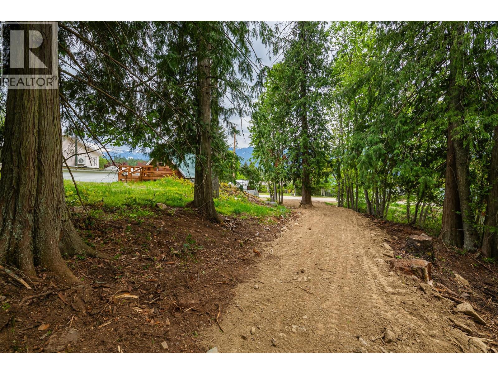 1524 Russel Avenue Photo de la propriété 1