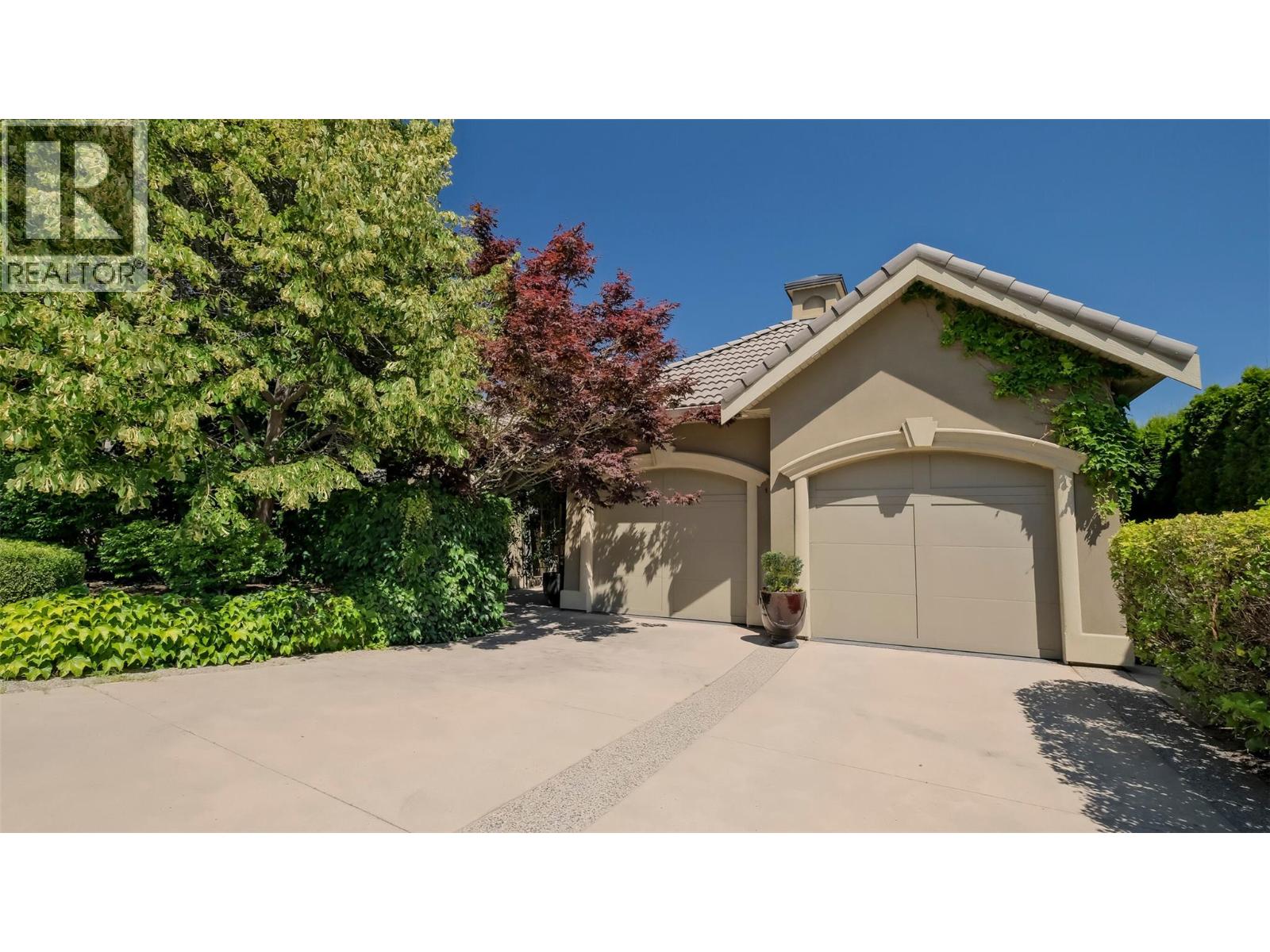 1749 Capistrano Drive Property Photo 2