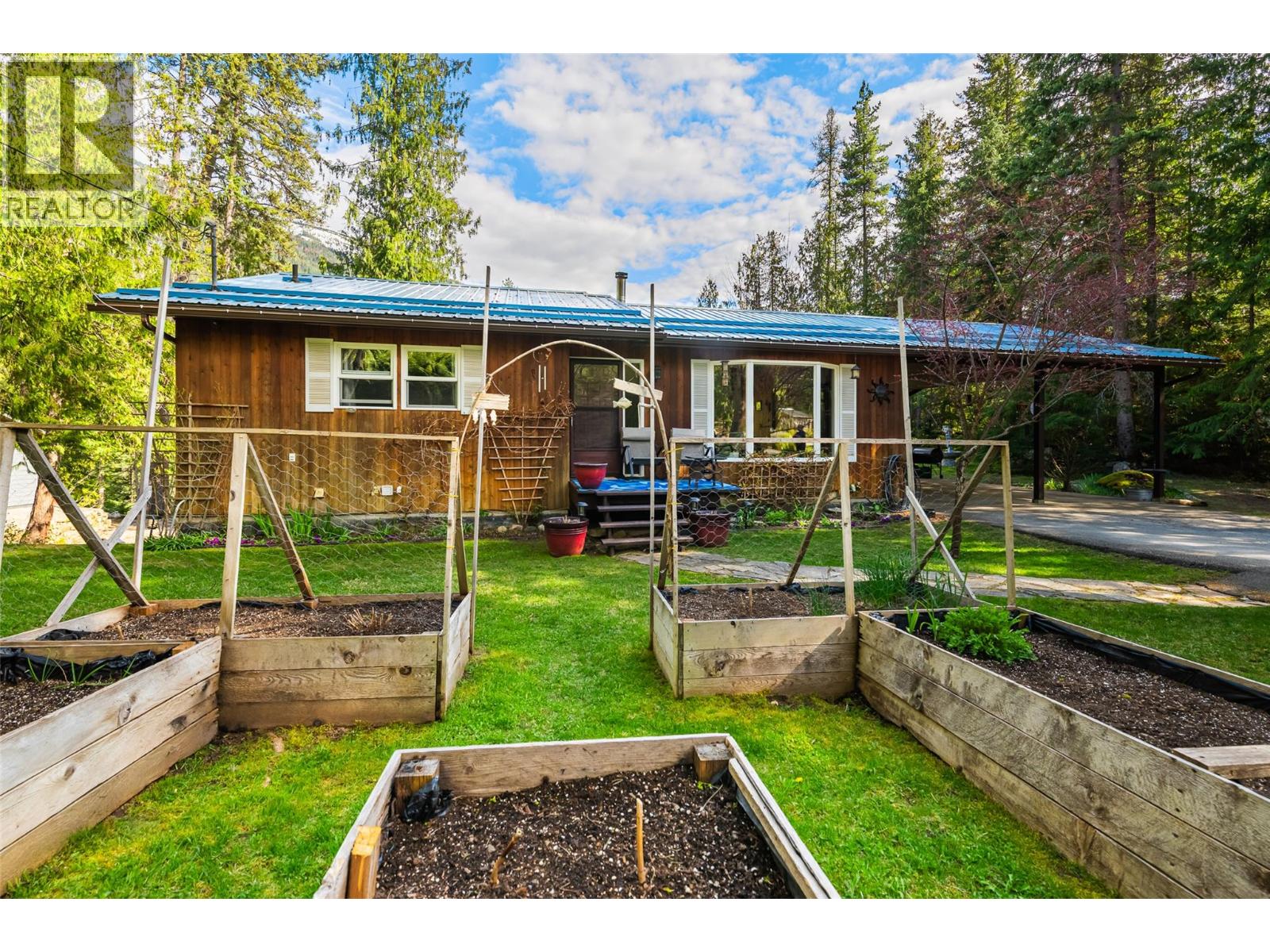 16324 Bowe Road Property Photo 38