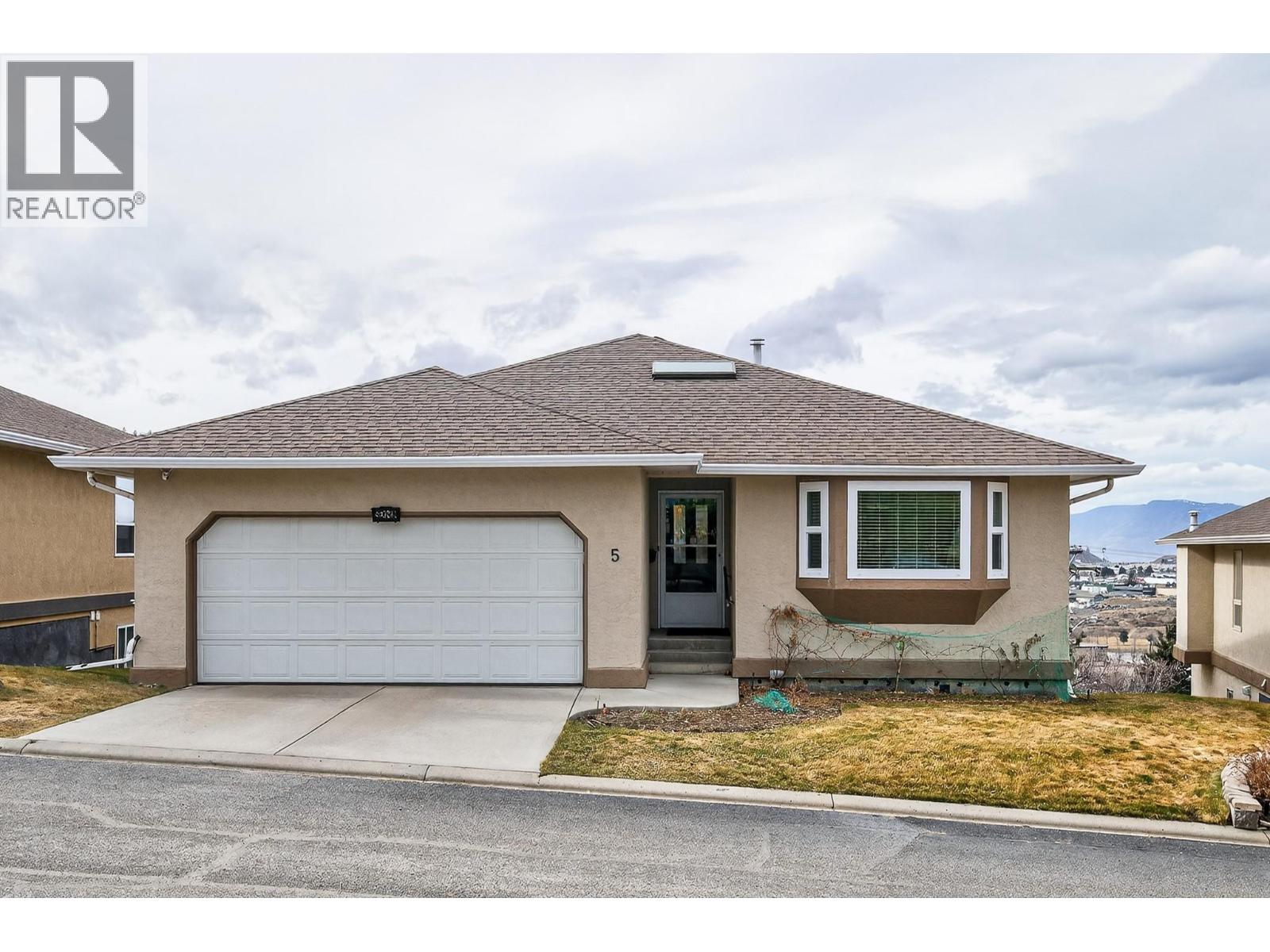 1575 Springhill Drive Unit# 5