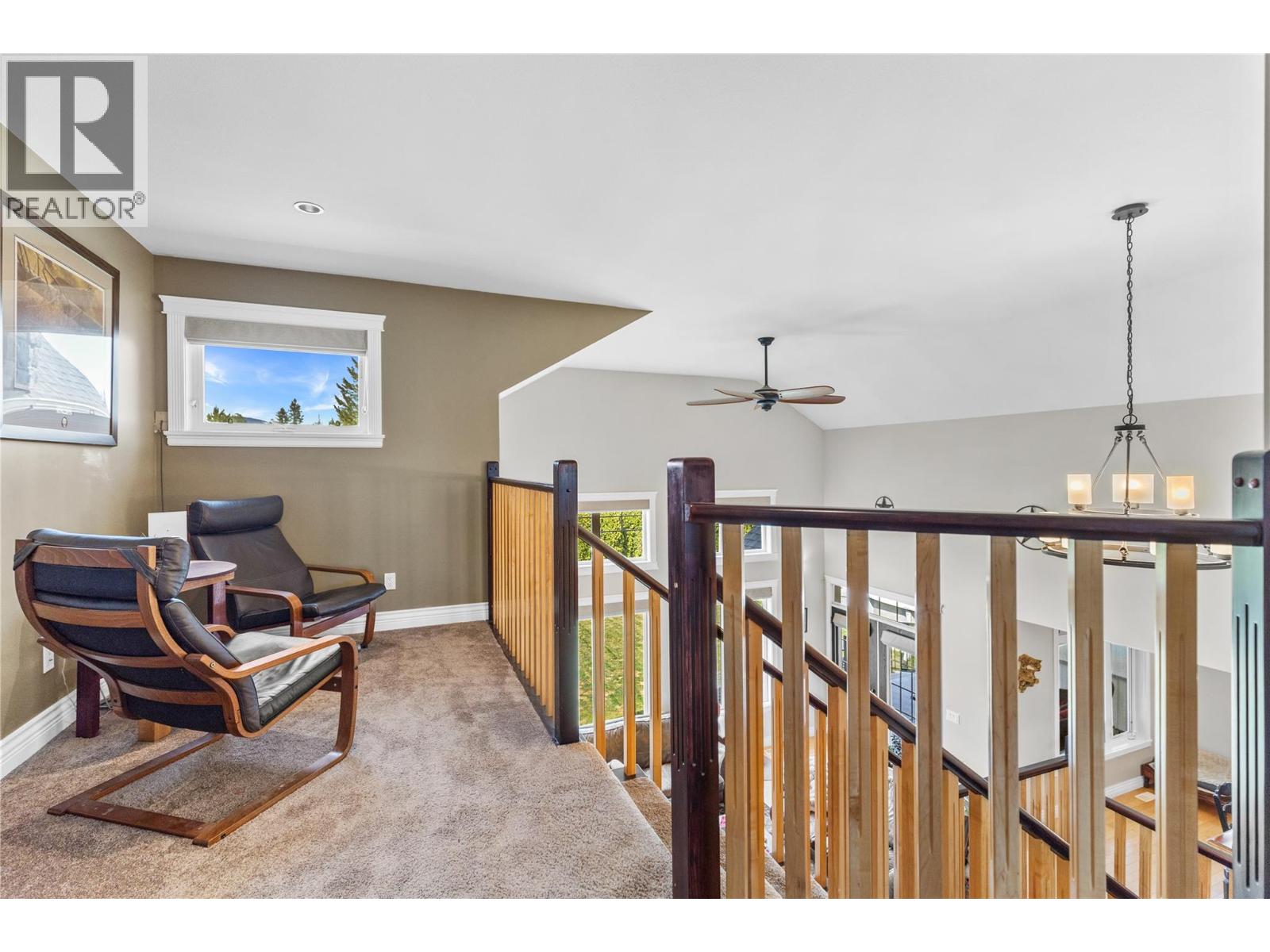 252 Oriole Way Property Photo 32