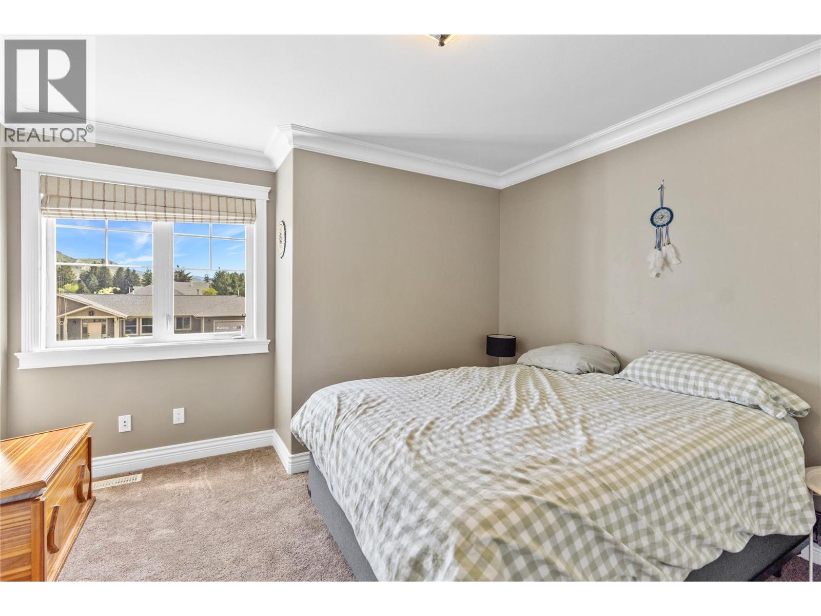252 Oriole Way Property Photo 34