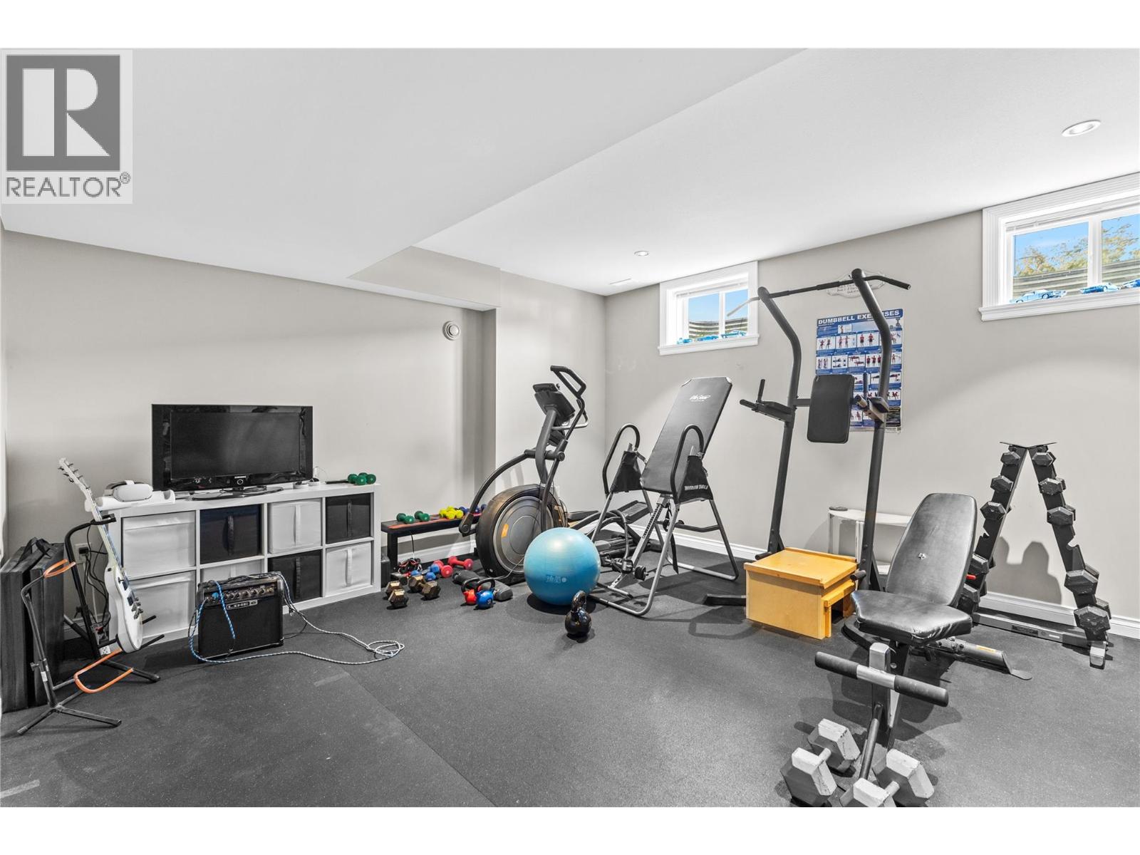 252 Oriole Way Property Photo 40