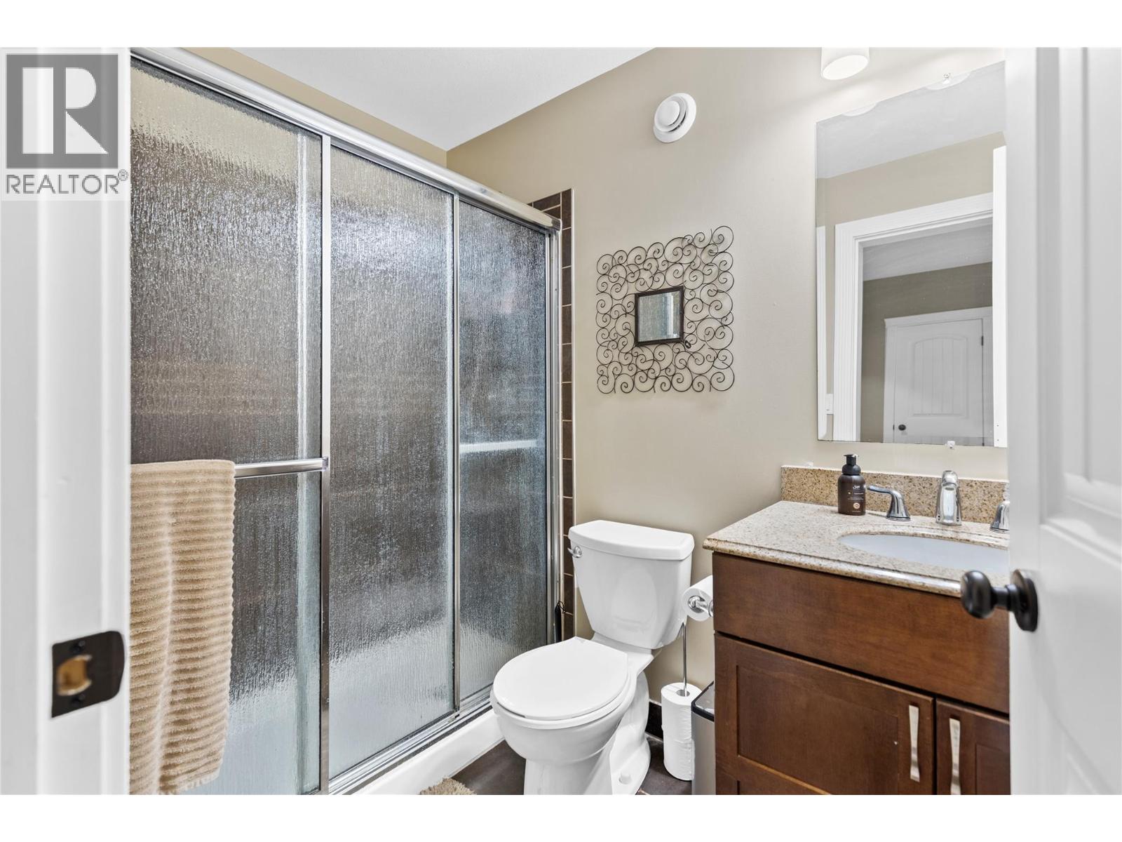 252 Oriole Way Property Photo 44
