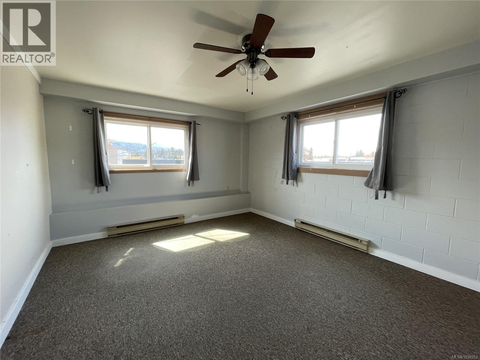 4511 Gertrude St Property Photo 6