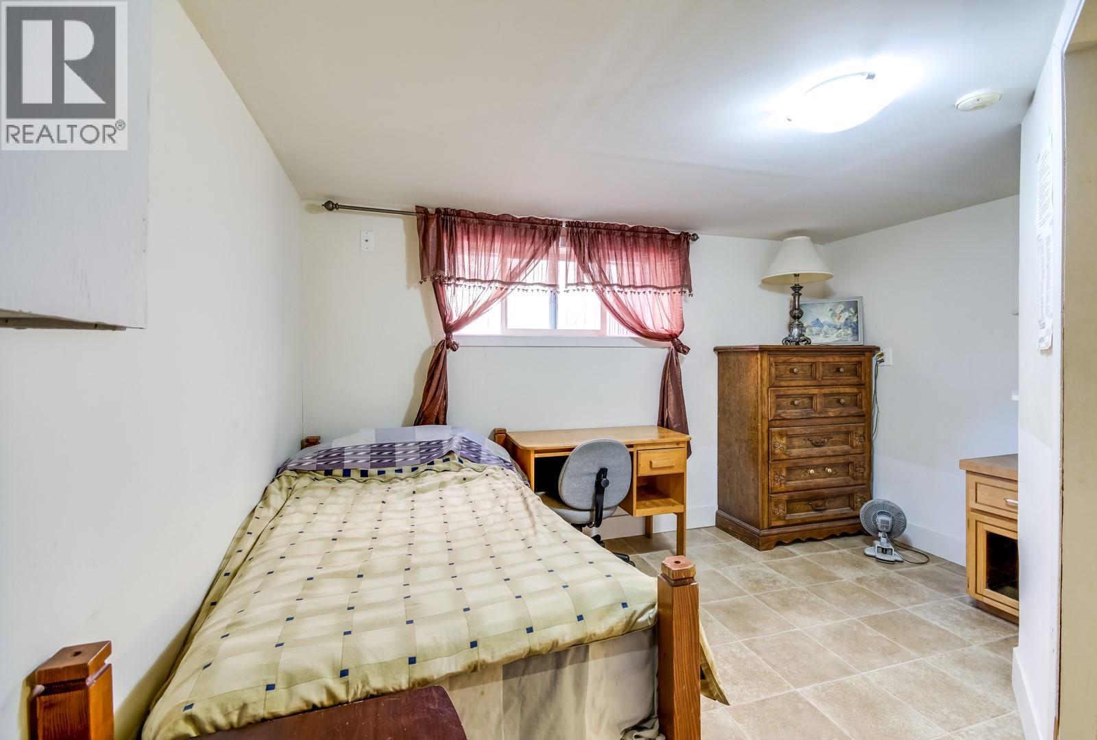 730 Bernard Avenue Property Photo 16