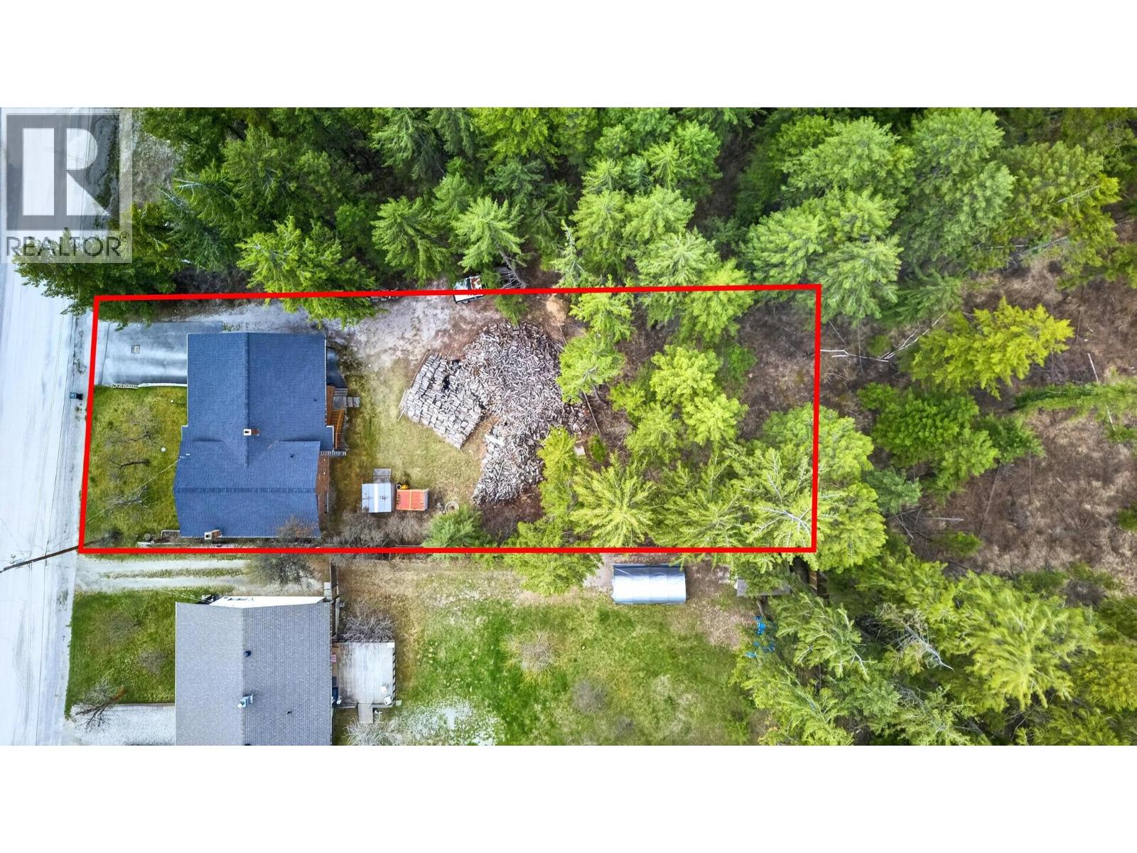 1605 Gareb Road Property Photo 3