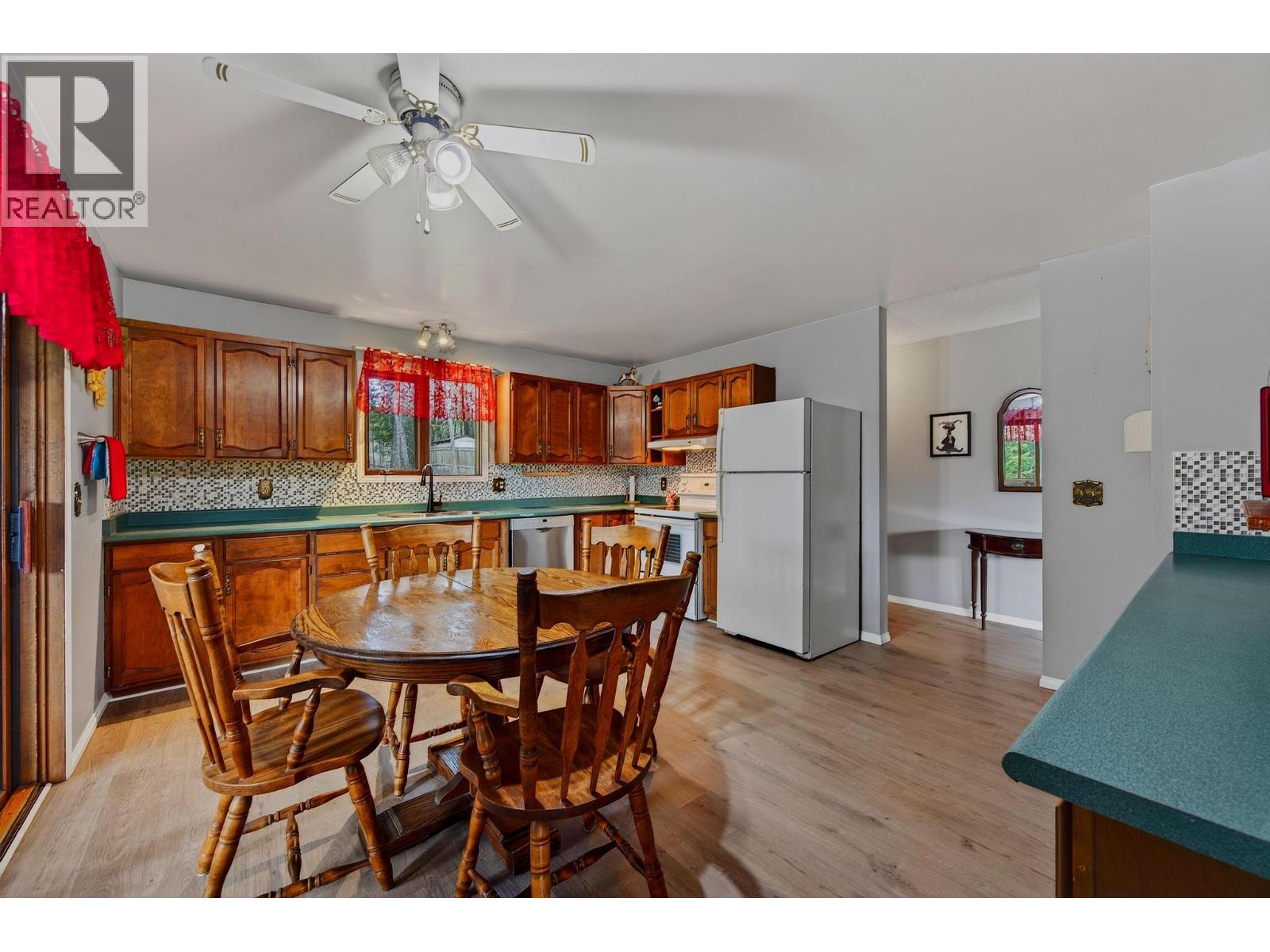 1605 Gareb Road Property Photo 14