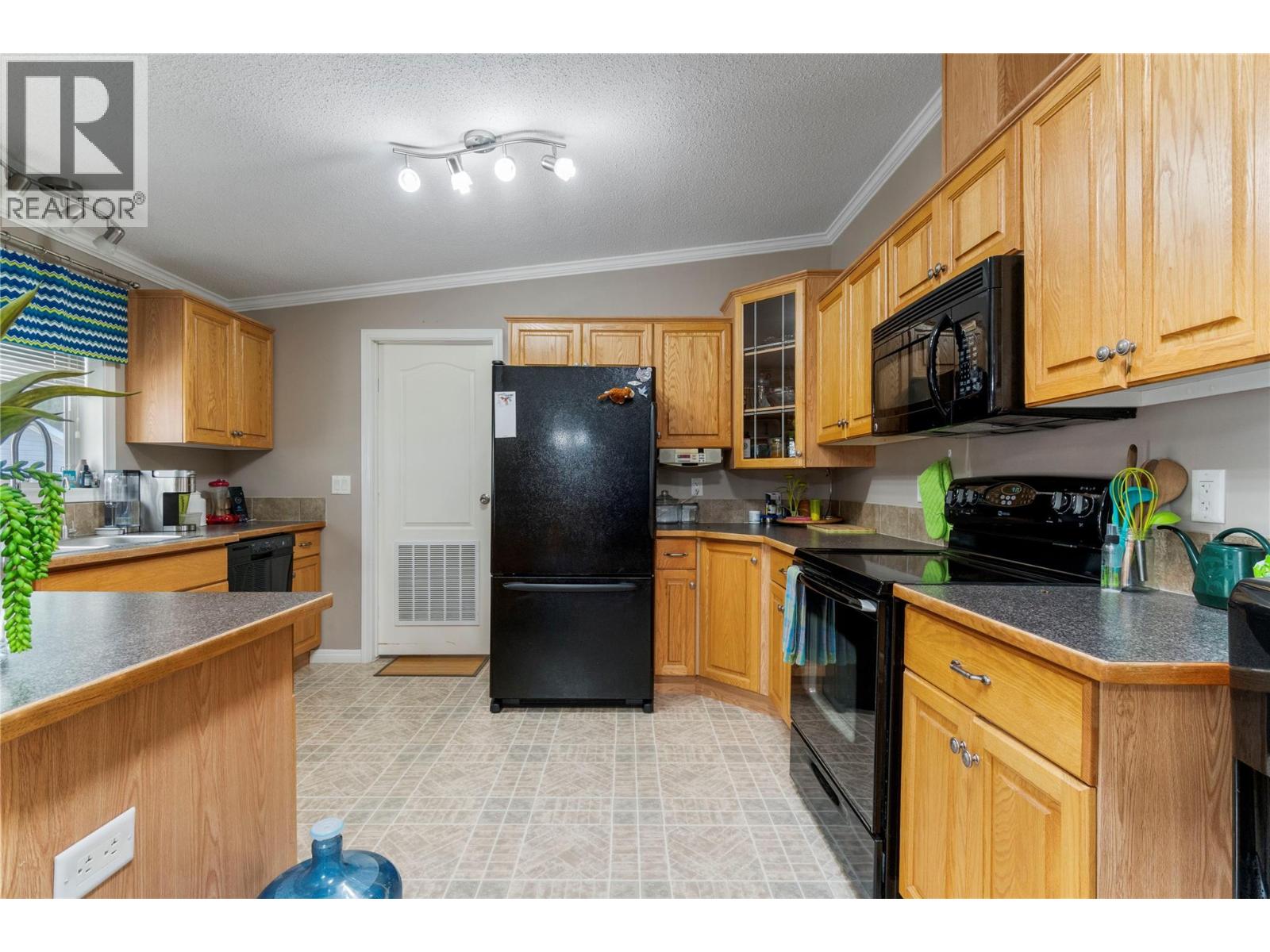 1034 Grandview Bench Road Property Photo 23