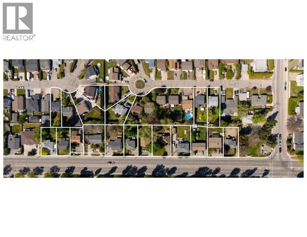 2913 Bouvette Street Property Photo 5