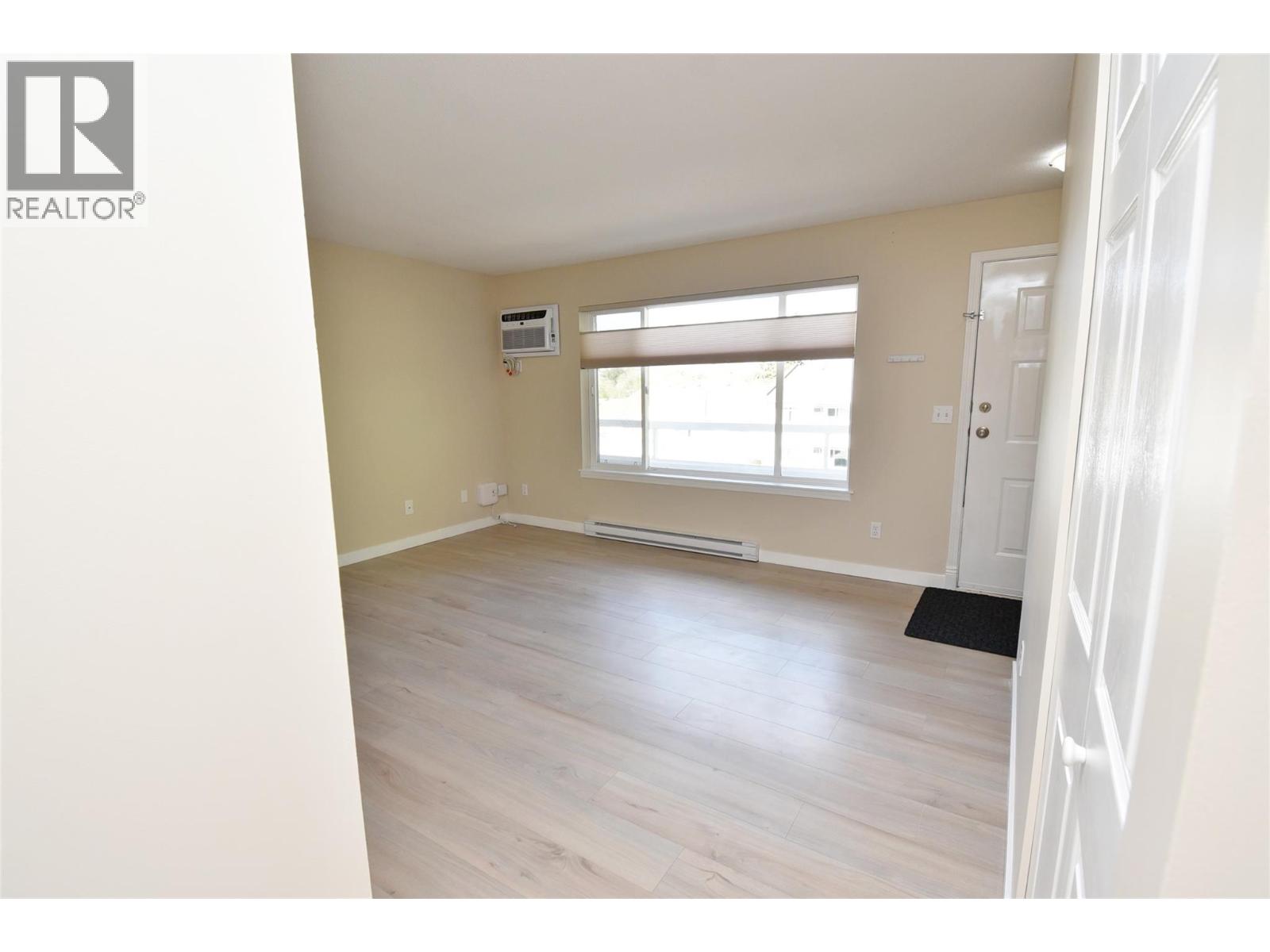 505 Browne Road Unit# 210 Property Photo 26