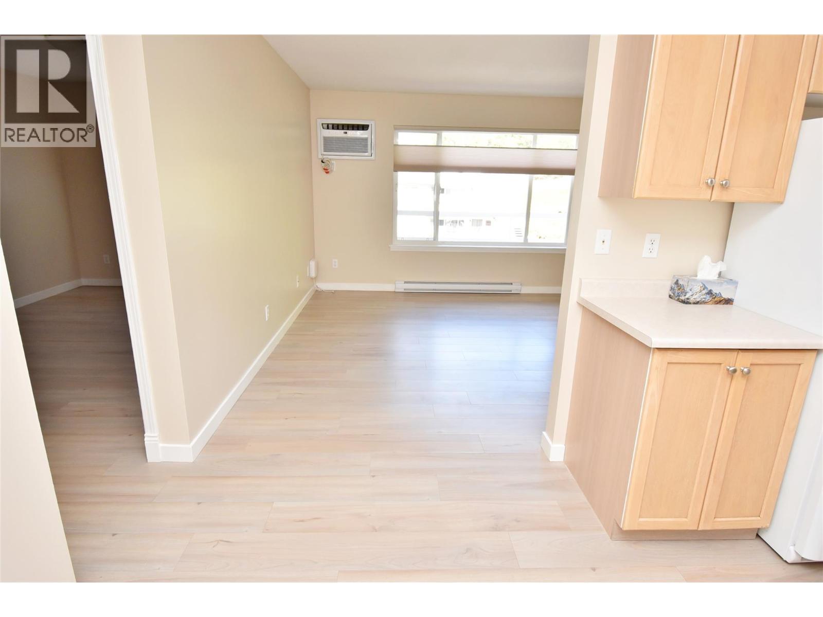 505 Browne Road Unit# 210 Property Photo 28