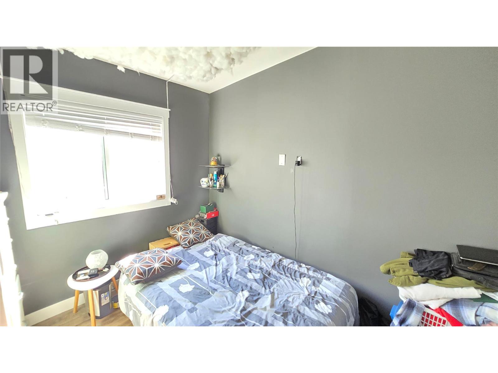3341 Glengrove Road Property Photo 13