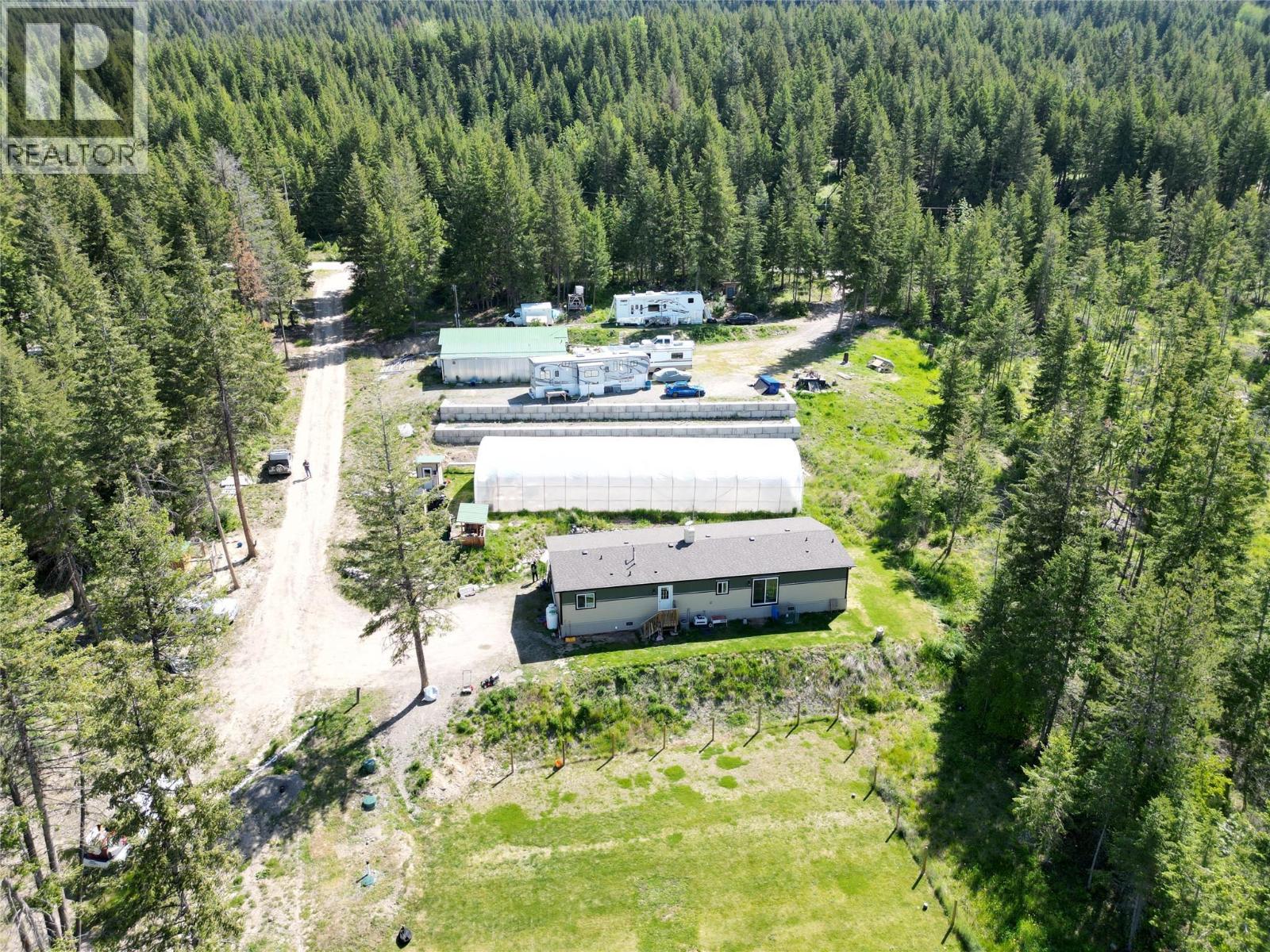3341 Glengrove Road Property Photo 28
