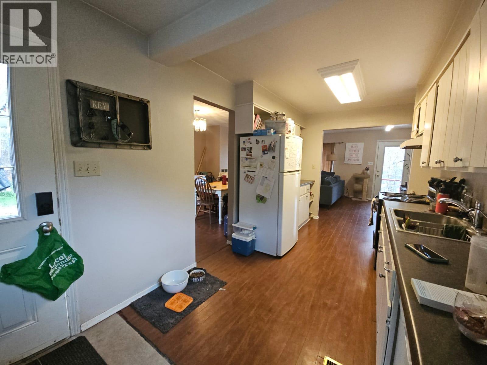 6327 Wildmare Sub Property Photo 13