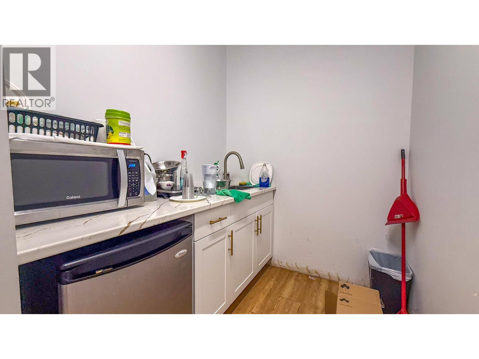 191 Hollywood Road S Unit# 3 Property Photo 13
