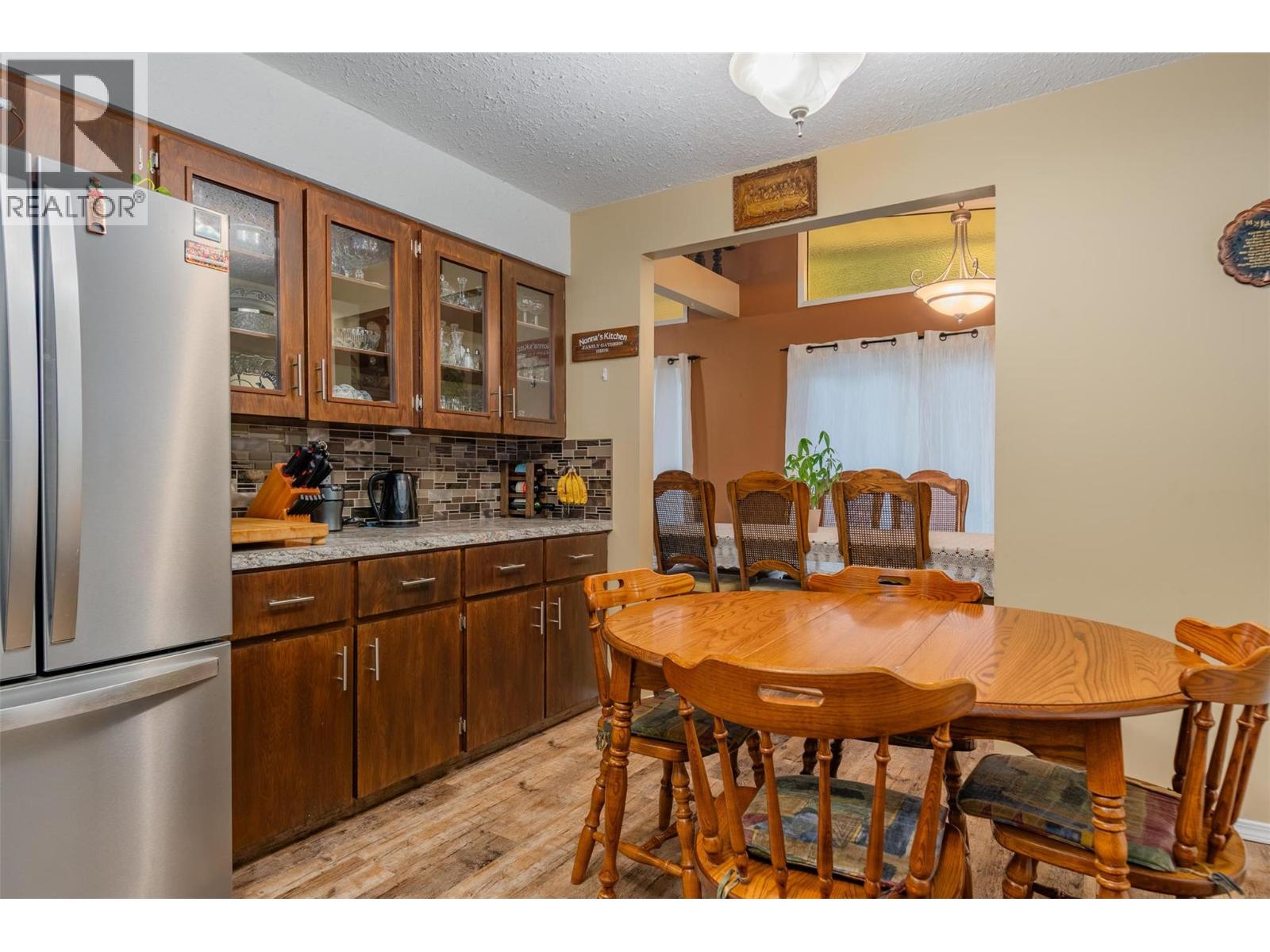 1224 Third Avenue Property Photo 12