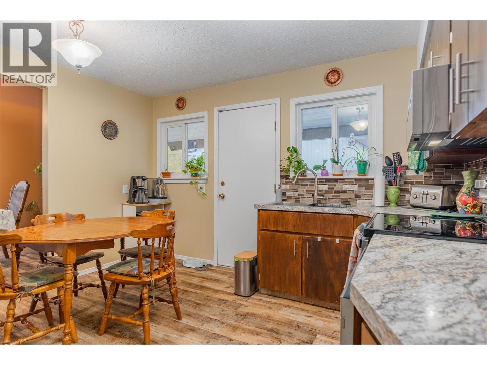 1224 Third Avenue Property Photo 13
