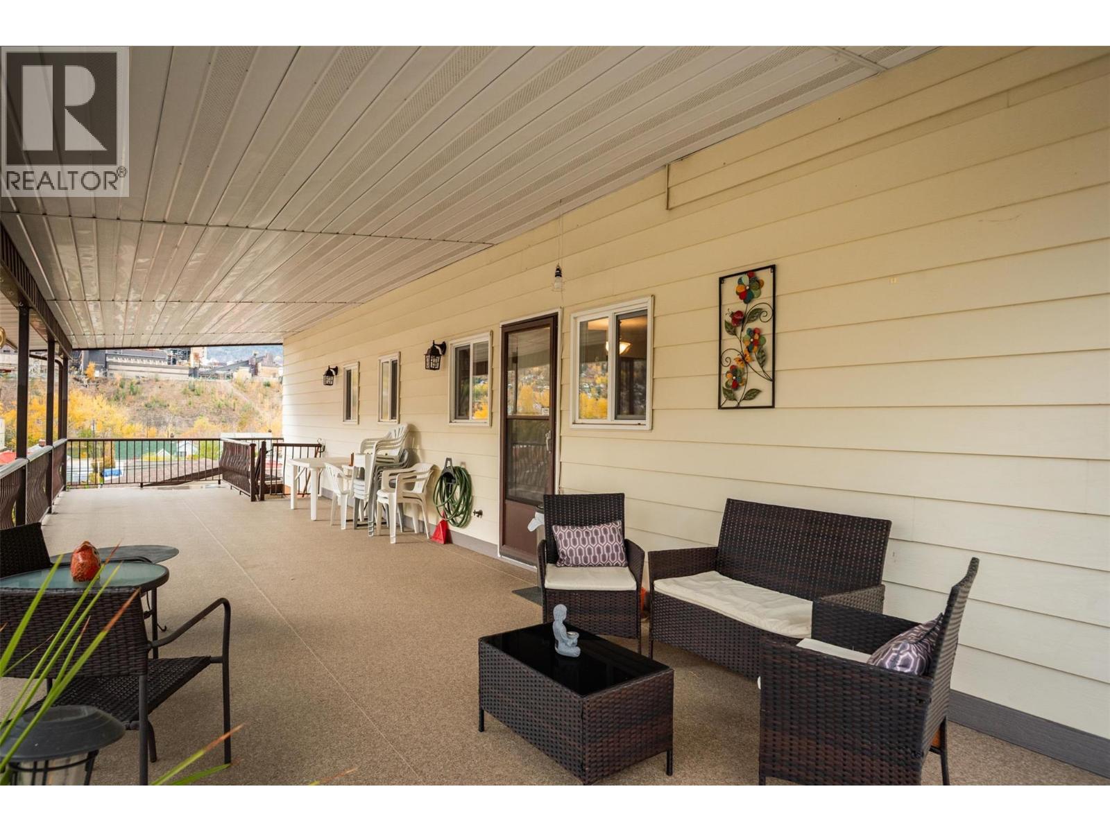 1224 Third Avenue Property Photo 15