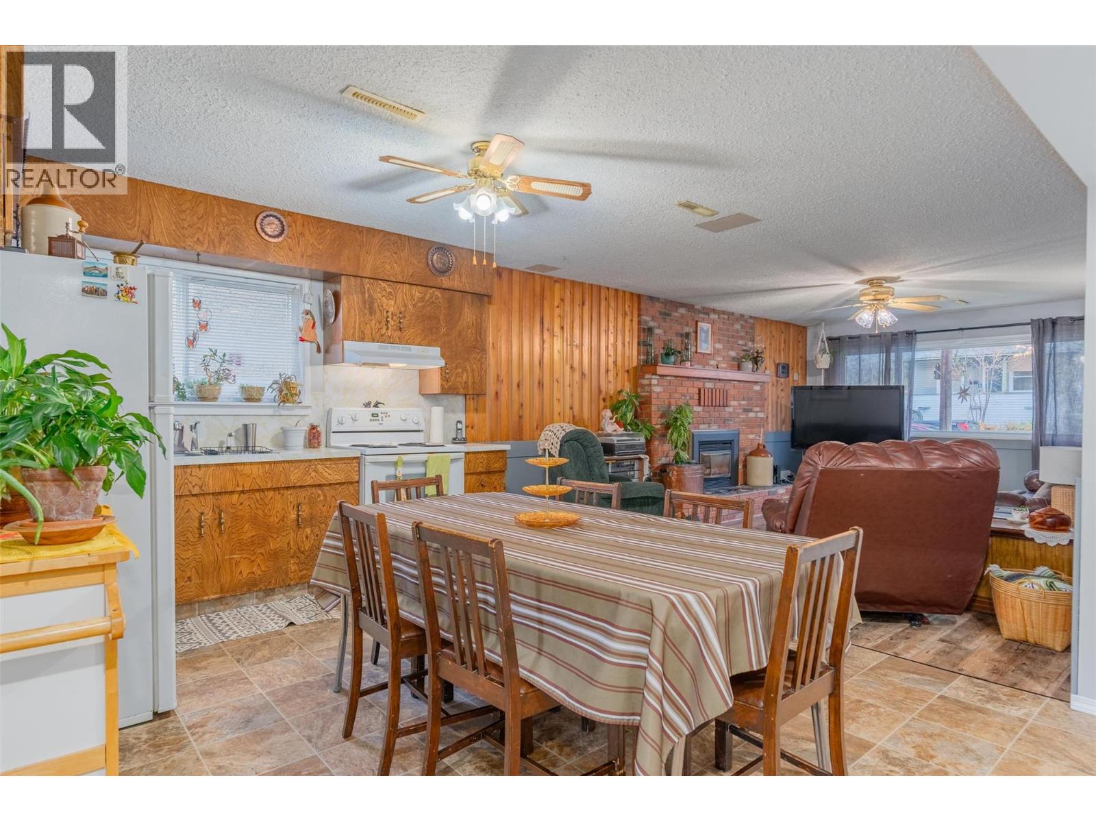 1224 Third Avenue Property Photo 30