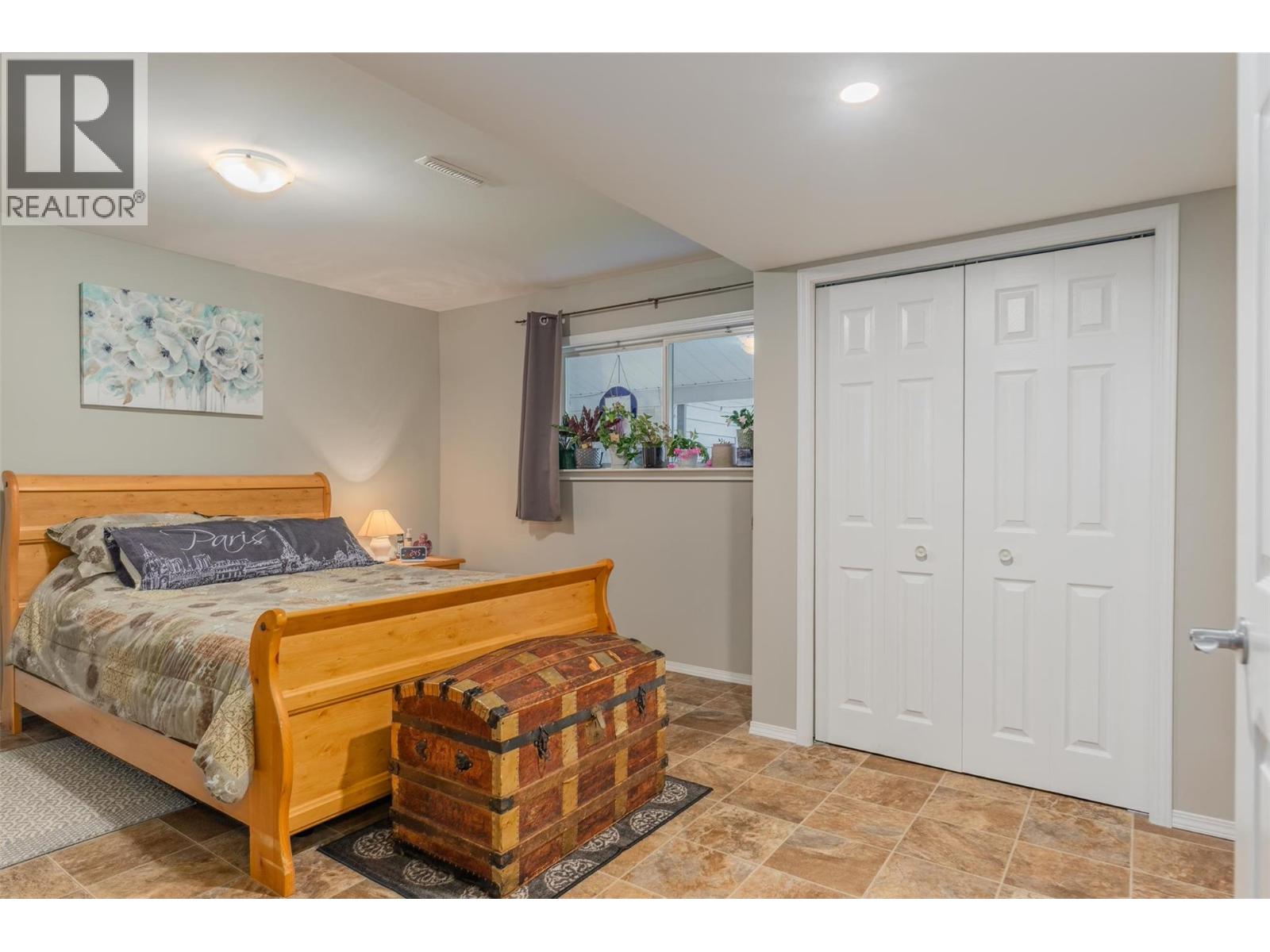 1224 Third Avenue Property Photo 35