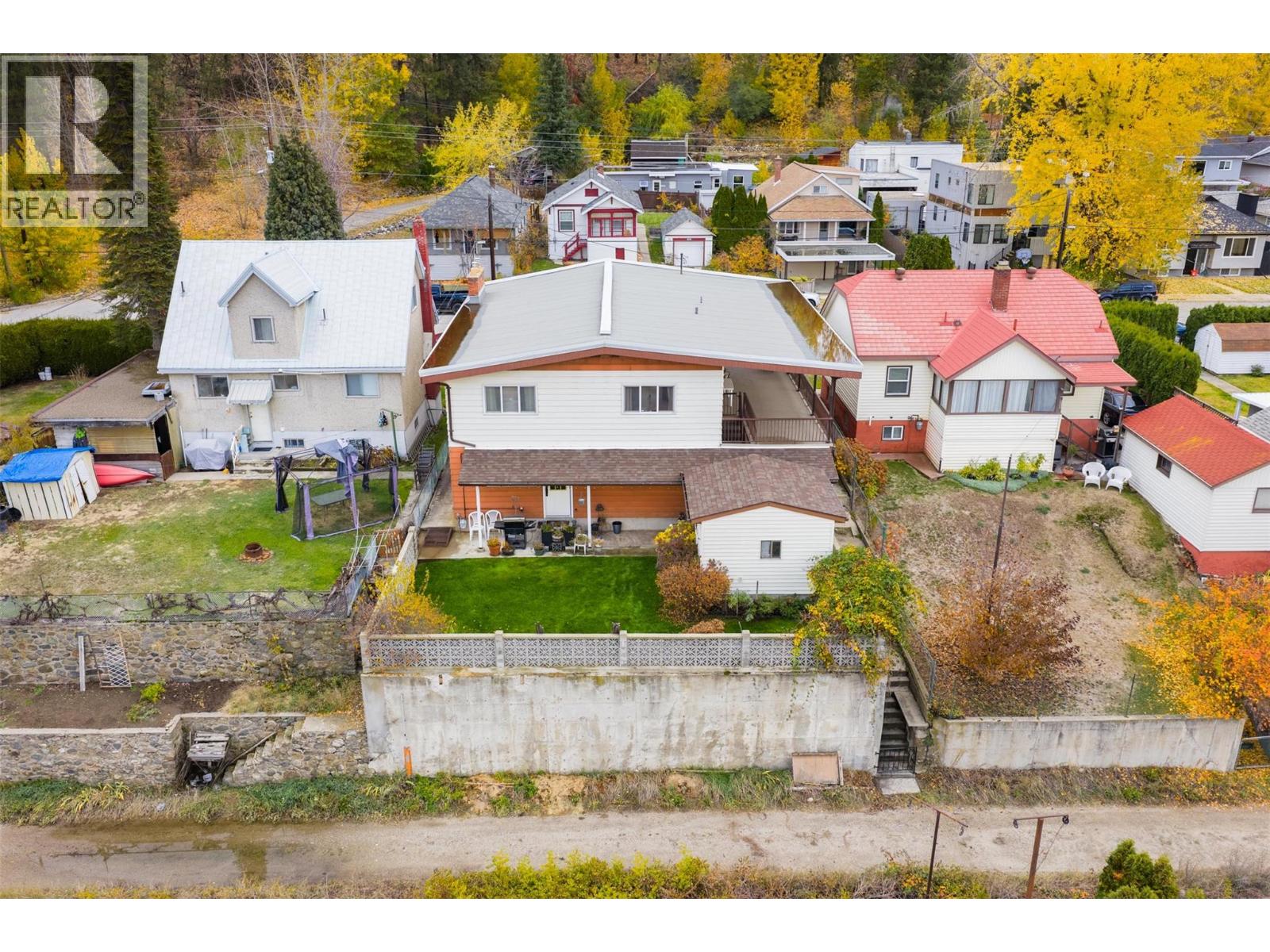 1224 Third Avenue Property Photo 53