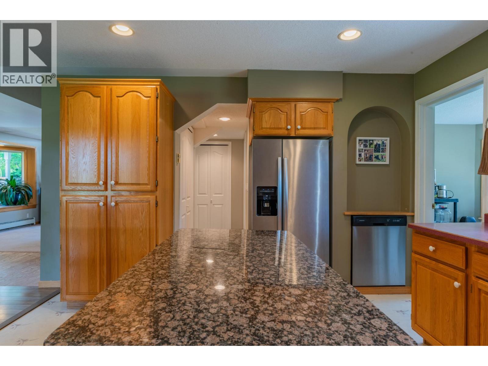 3452 Cemetery Road Property Photo 12