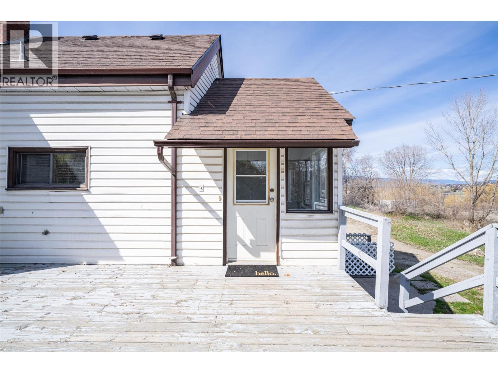 10091 6 Highway Property Photo 4