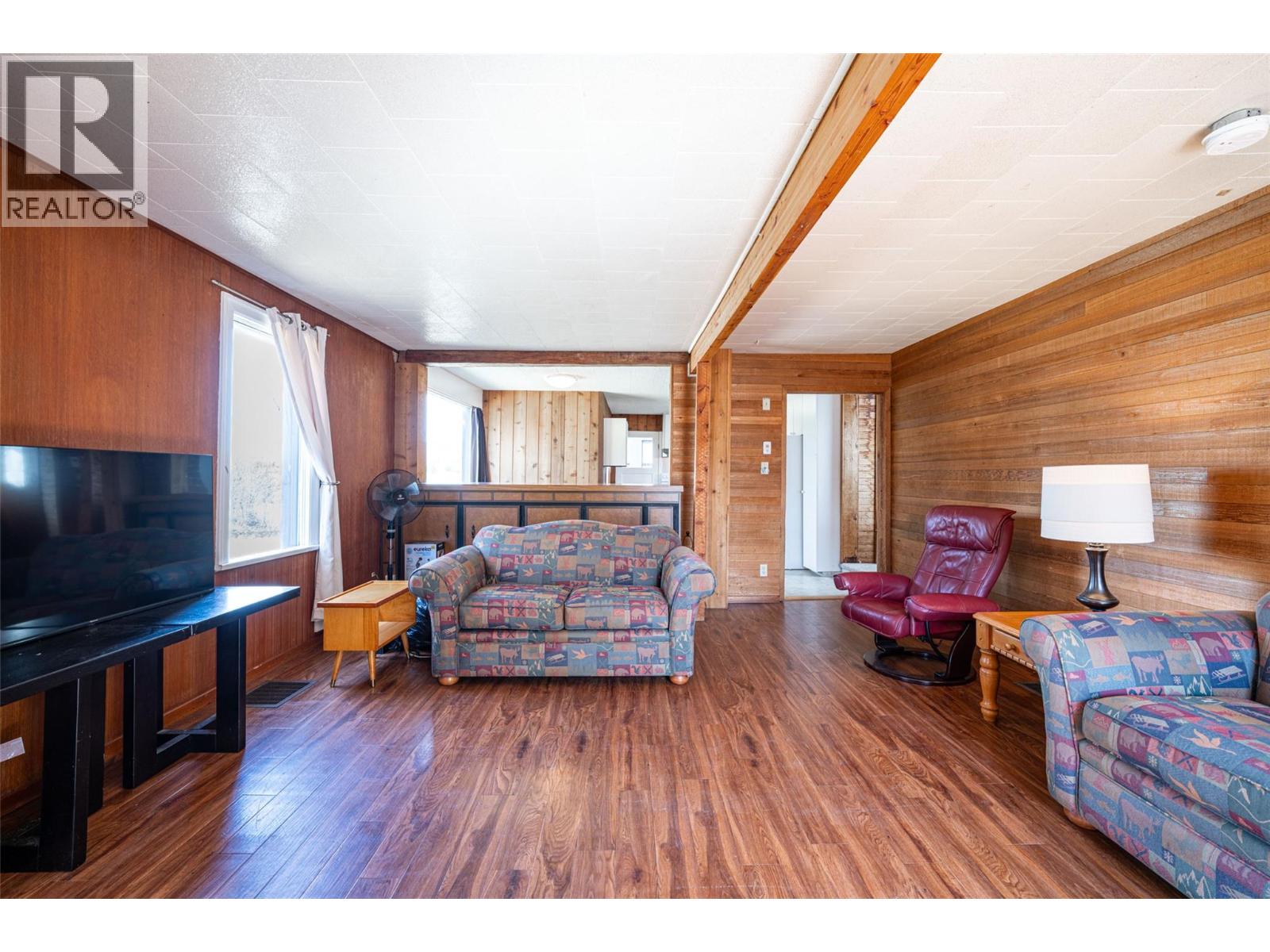 10091 6 Highway Property Photo 15