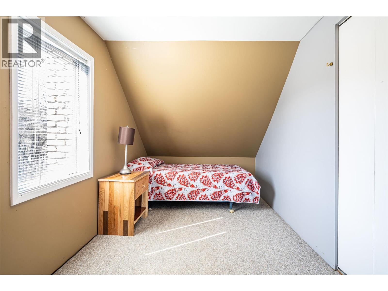 10091 6 Highway Property Photo 21