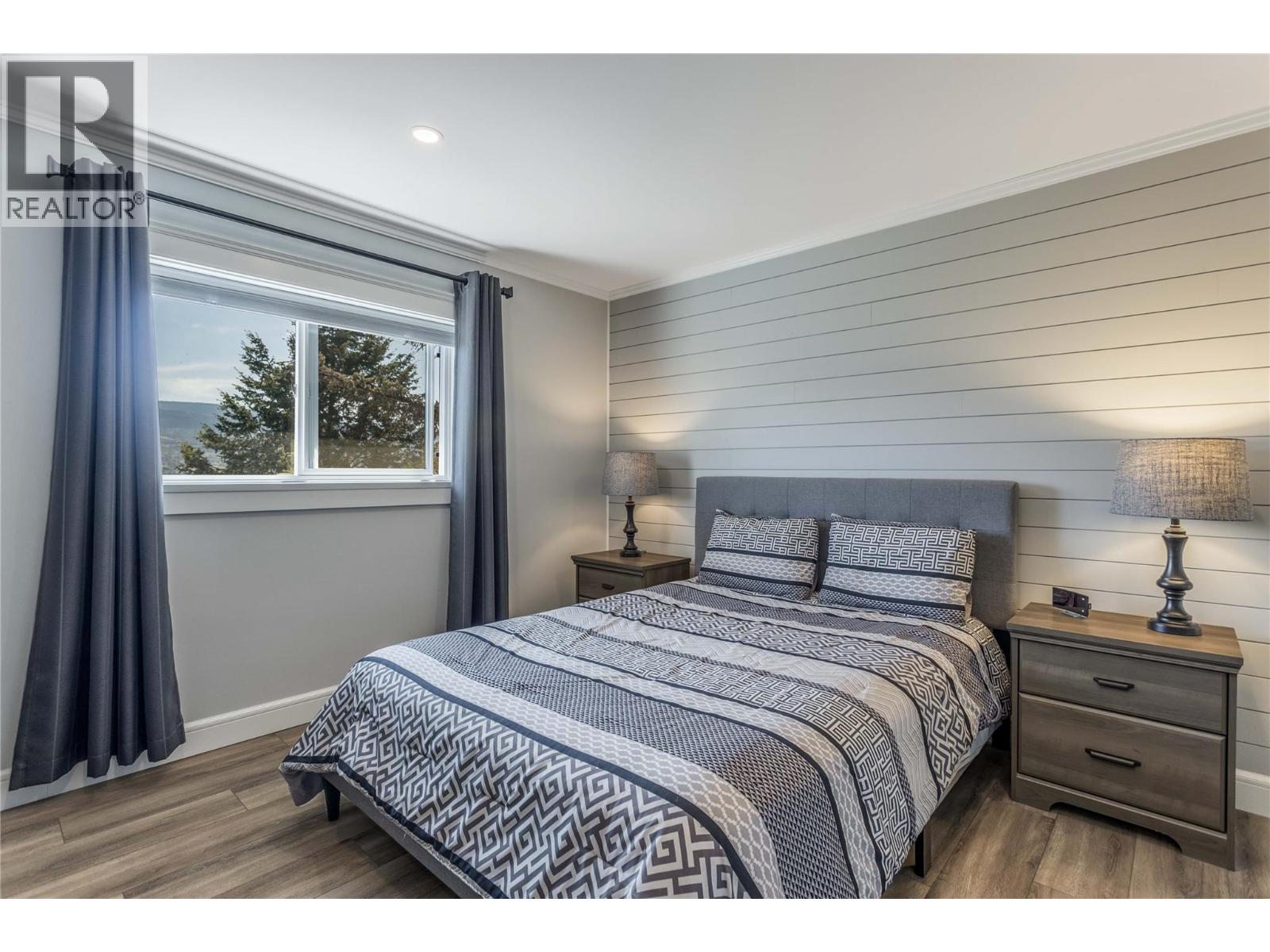 10217 Giants Head Road Property Photo 18