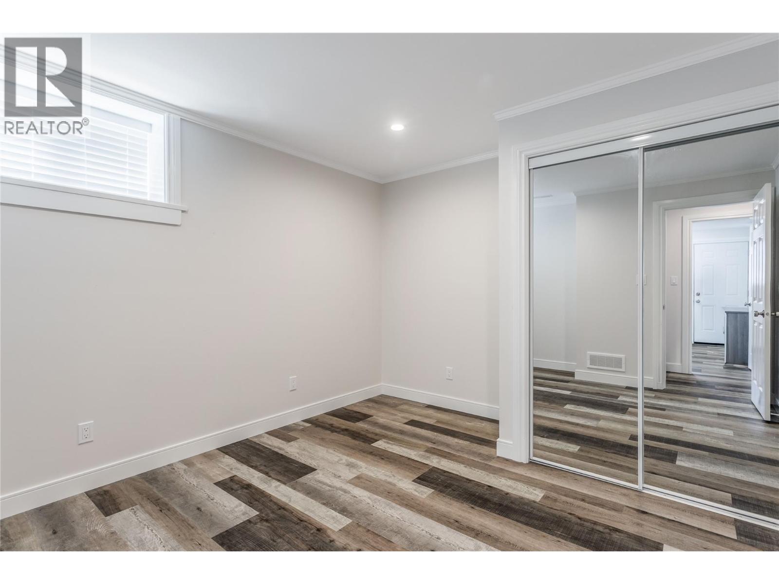 10217 Giants Head Road Property Photo 29